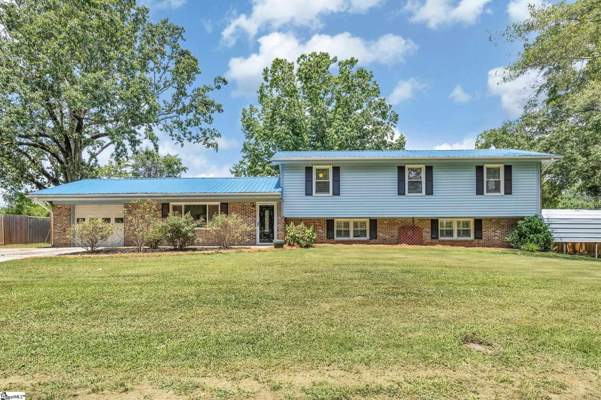 Property image 1 at 104 Golden Grove Circle, Piedmont, SC 29673