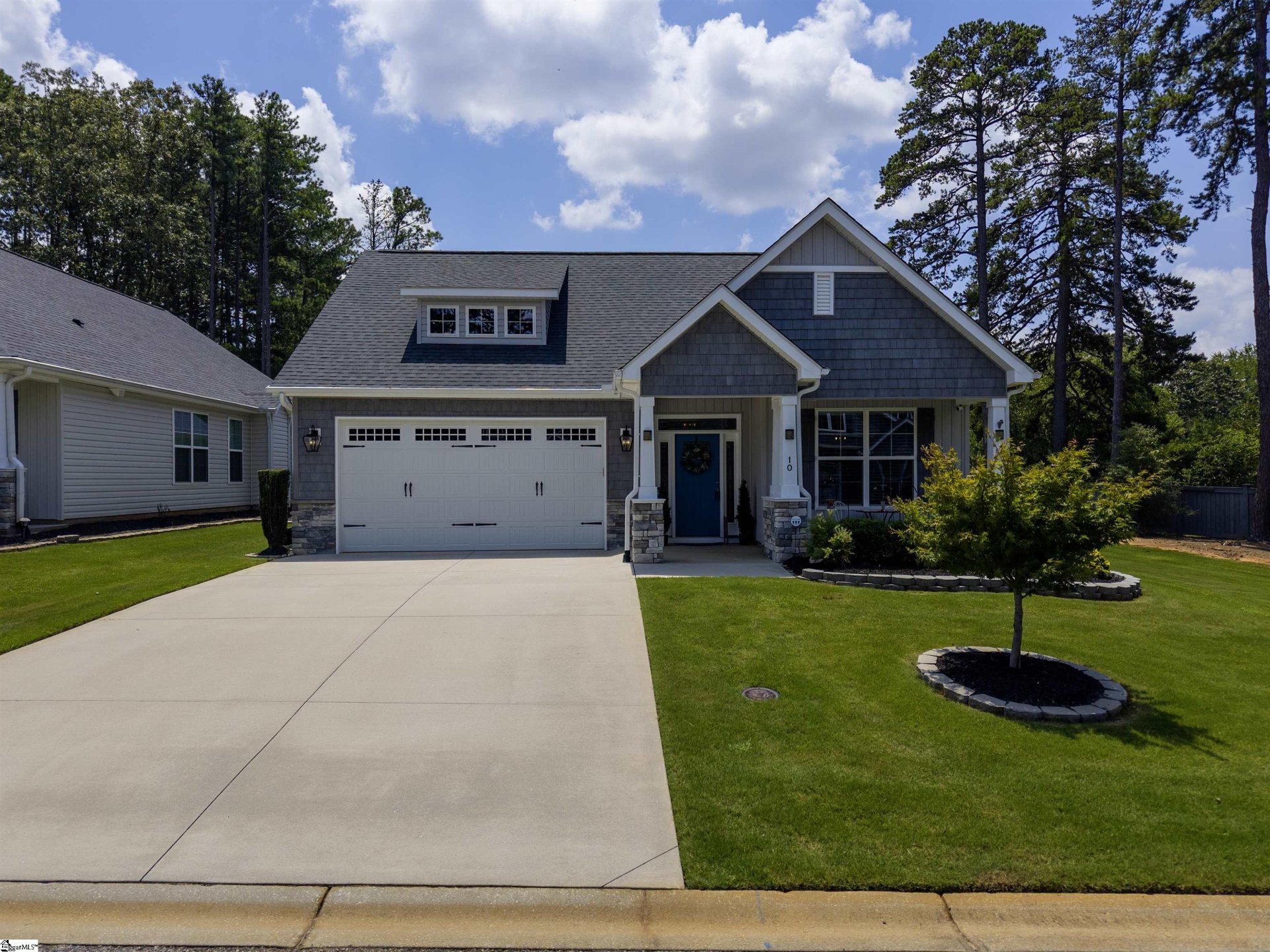 Property image 1 at 10 Golden Apple Trail, Mauldin, SC 29662