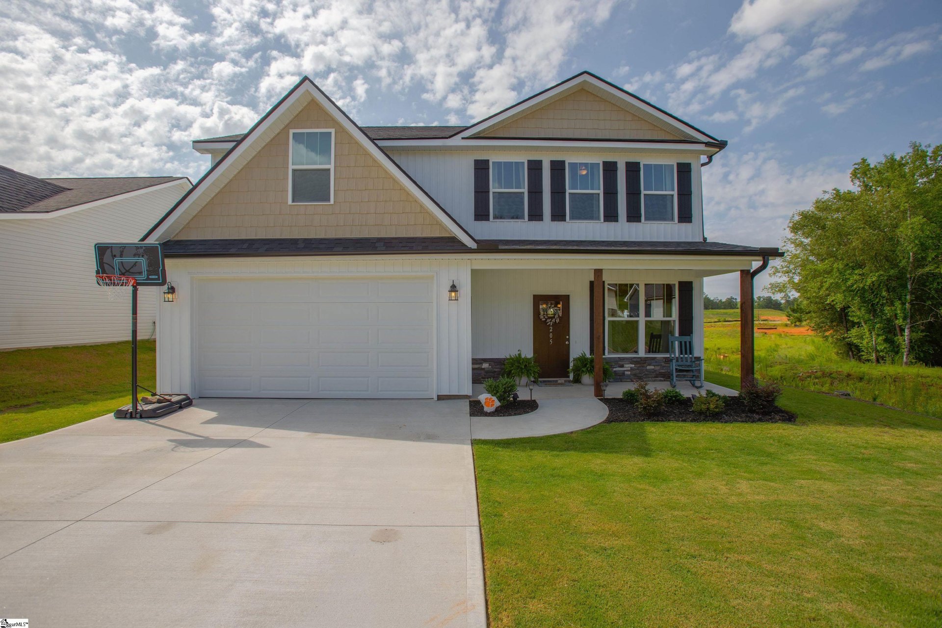 Property image 1 at 205 Legacy Lane, Pickens, SC 29671