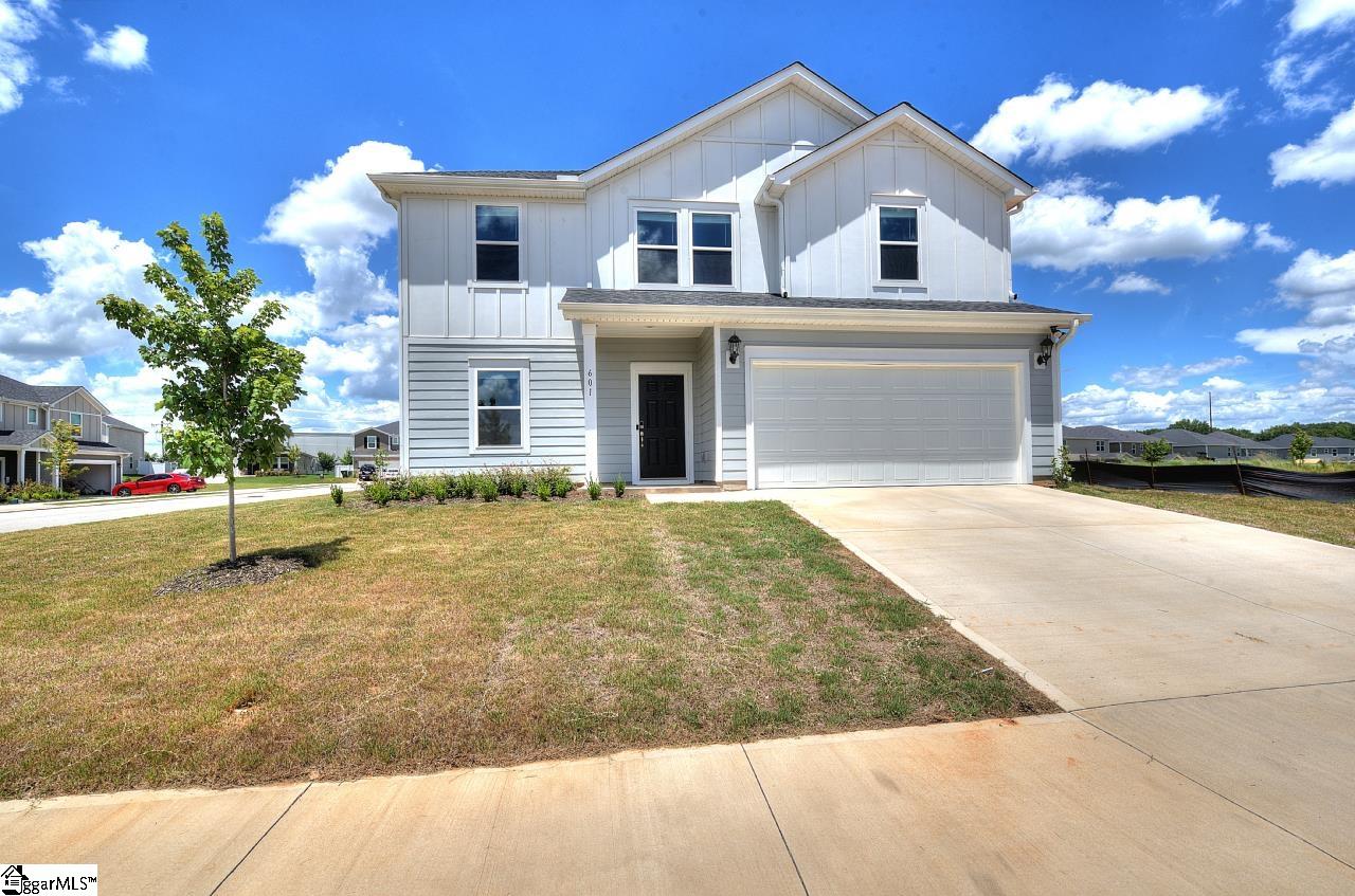 Property at 601 Hollybank Street, Fountain Inn, SC 29644