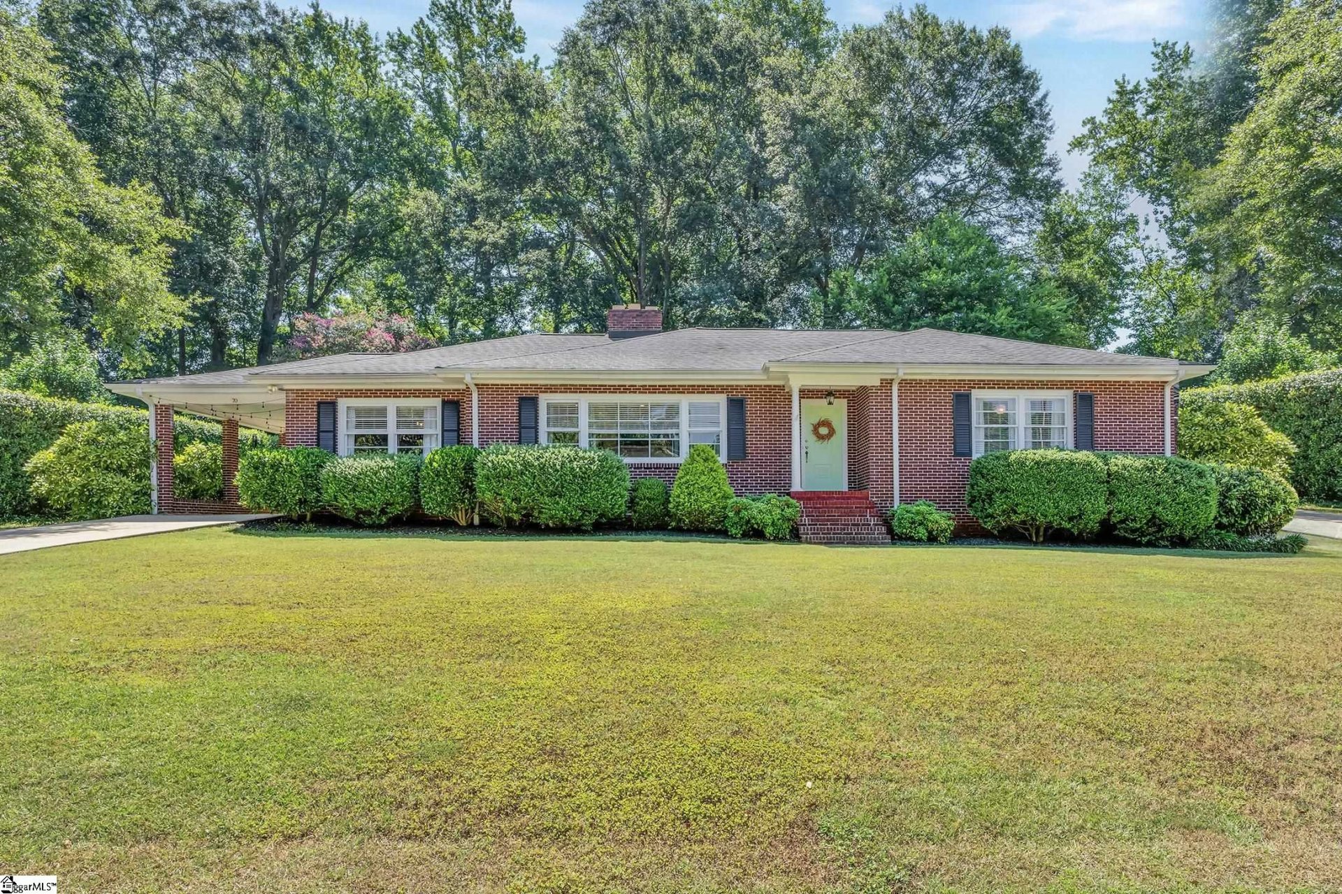 70 Lake Forest Drive