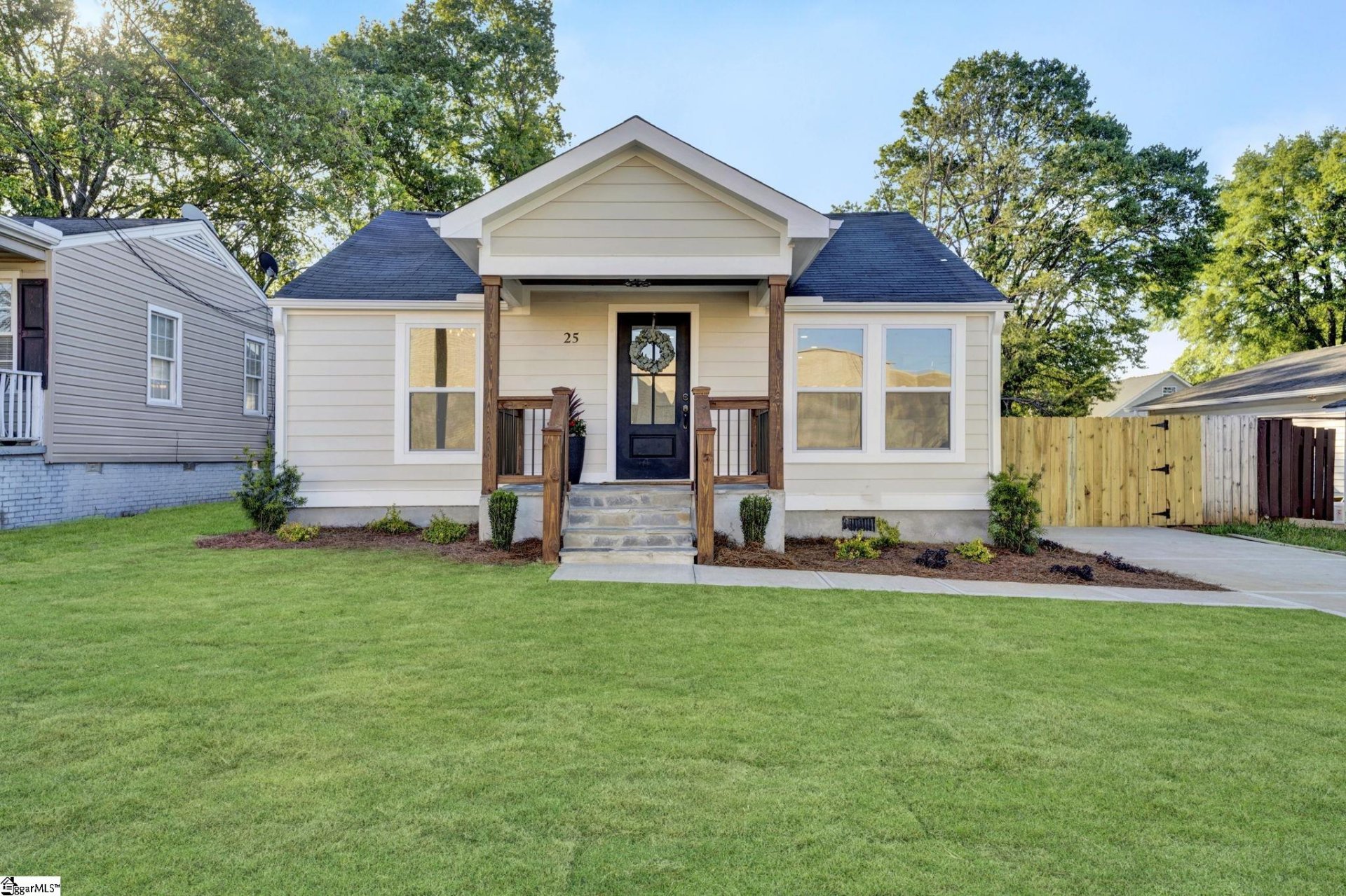Property at 25 Landwood Avenue, Greenville, SC 29607