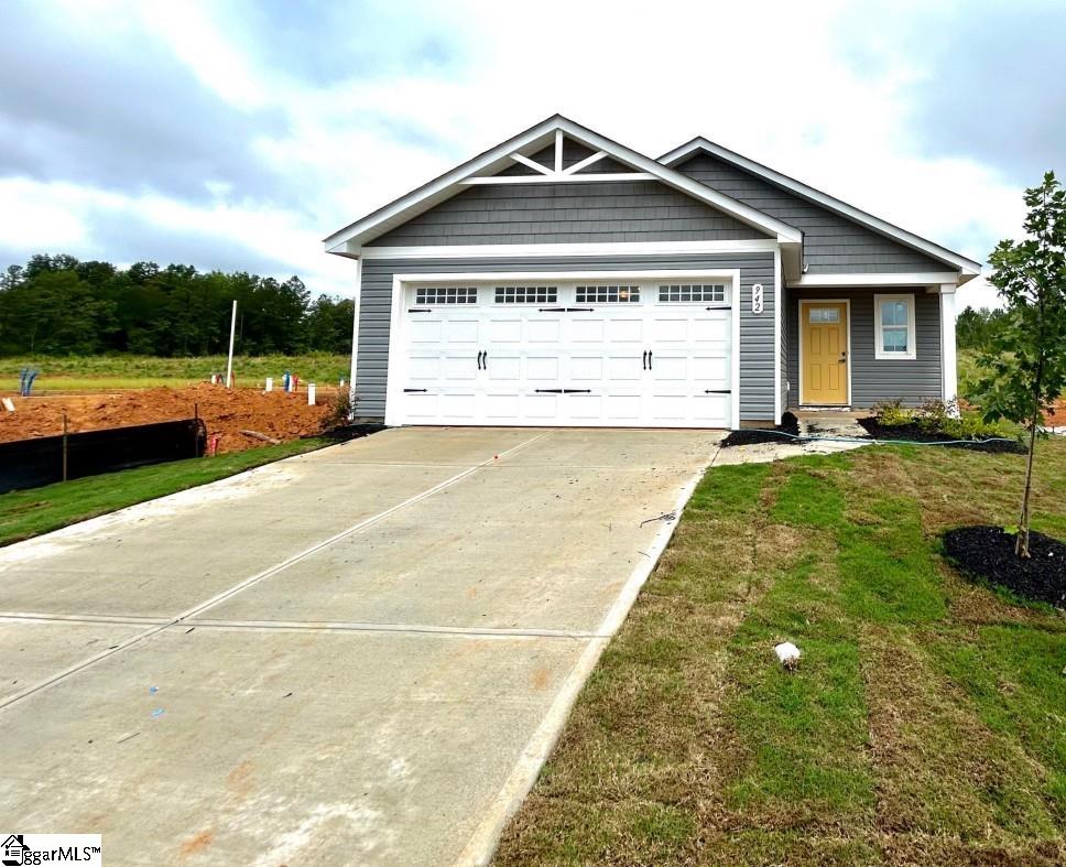 Property at 942 English Green Way, Woodruff, SC 29388
