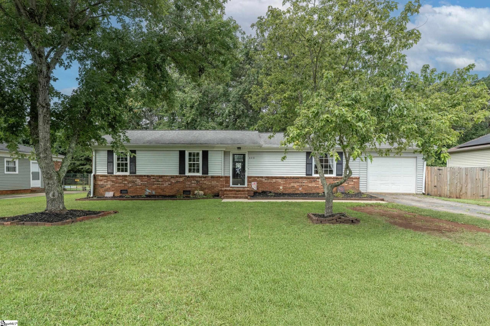 Property image 1 at 408 Berea Forest Circle, Greenville, SC 29617