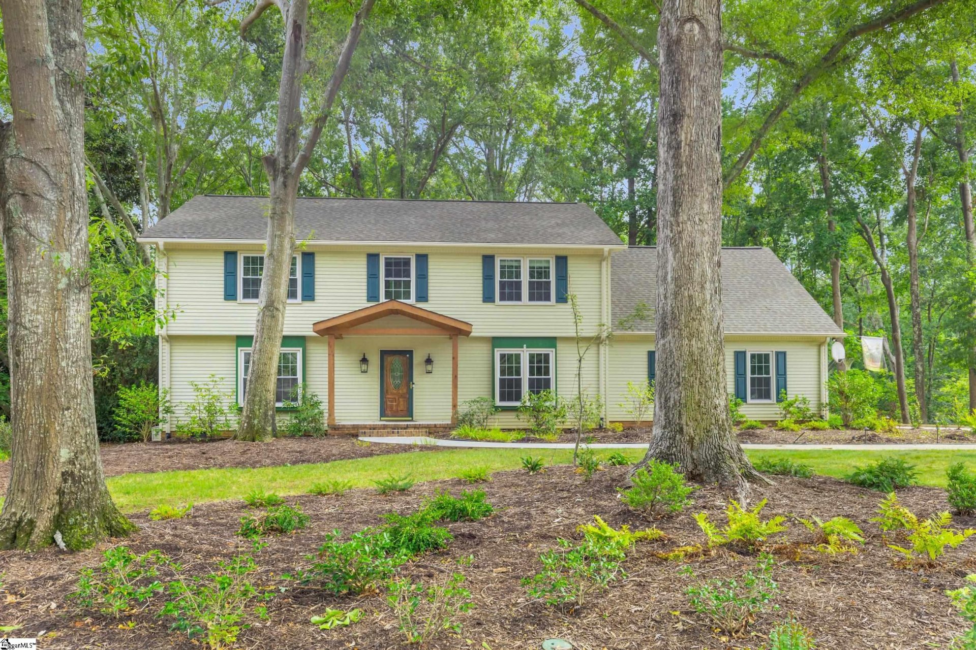 Property image 1 at 109 Red Oak Court, Simpsonville, SC 29681