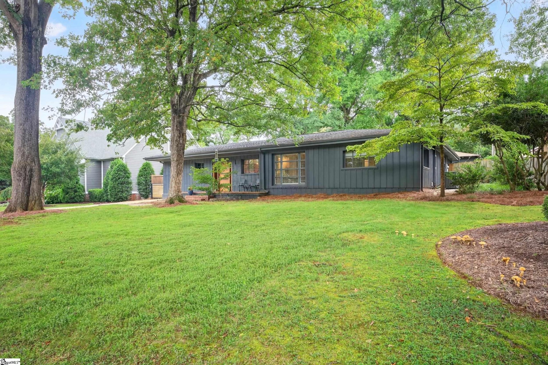 Property at 219 E Avondale Drive, Greenville, SC 29609