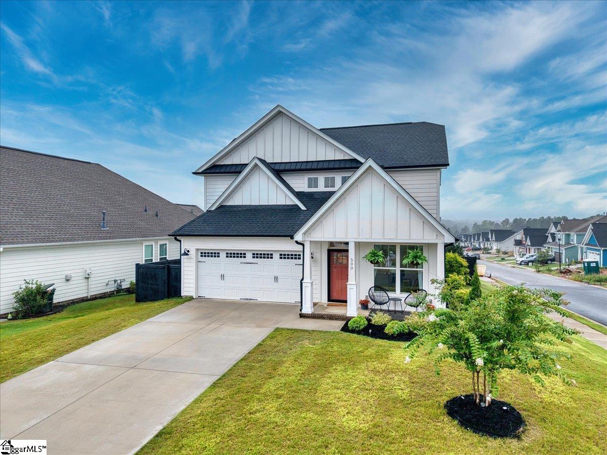 Property image 1 at 500 Townsend Avenue, Greer, SC 29651