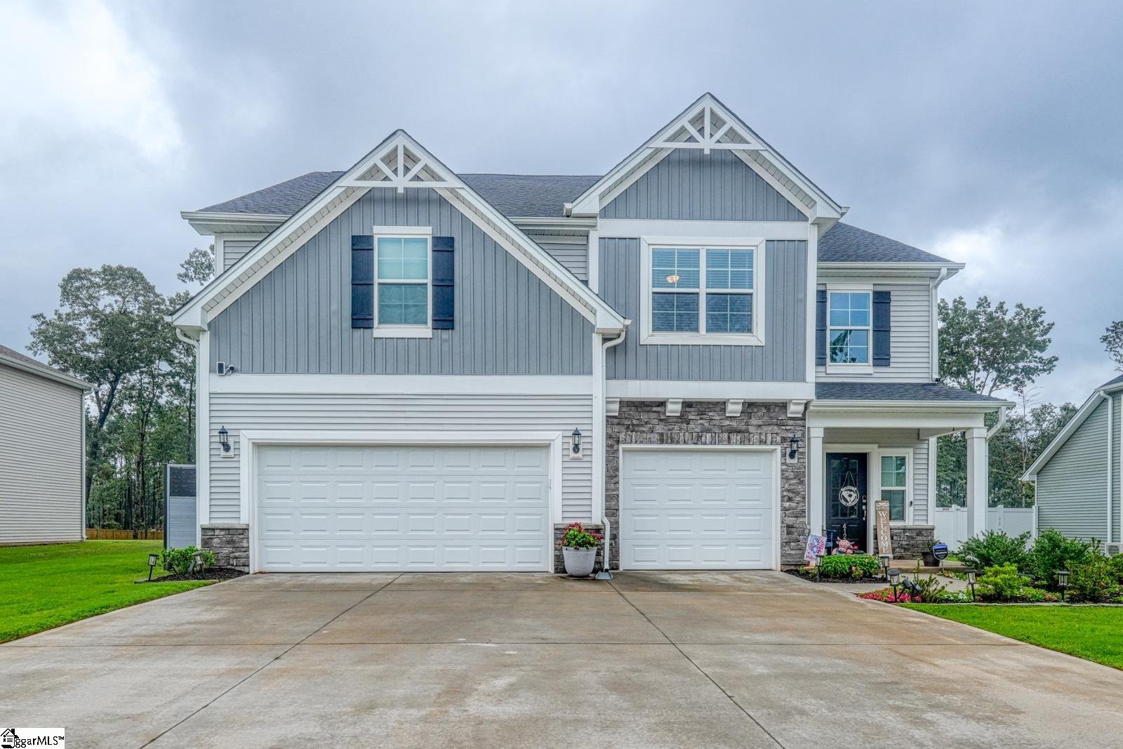 4126 Crest Ridge Lane