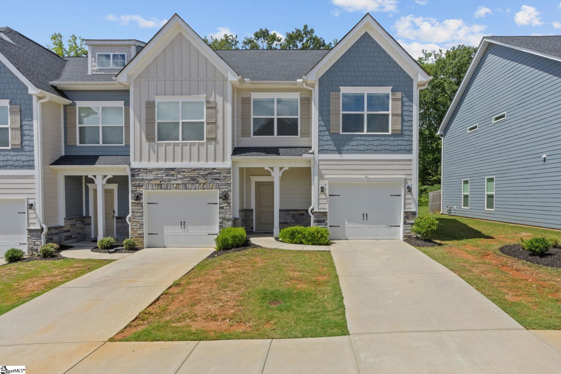 Property image 1 at 327 Hartland Place, Simpsonville, SC 29680-6473
