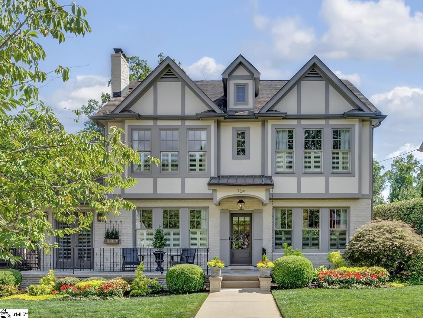 Property image 1 at 704 Crescent Avenue, Greenville, SC 29601