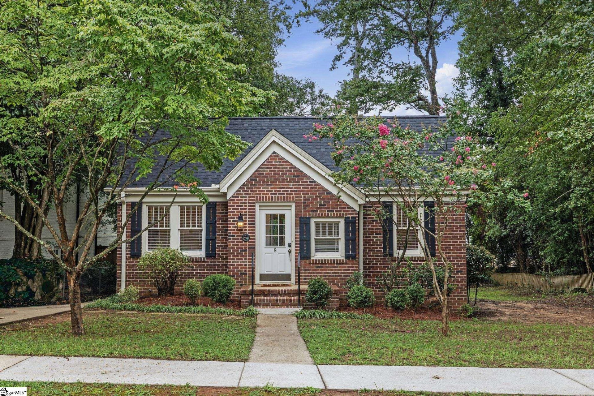 Property image 1 at 8 Club Drive, Greenville, SC 29605