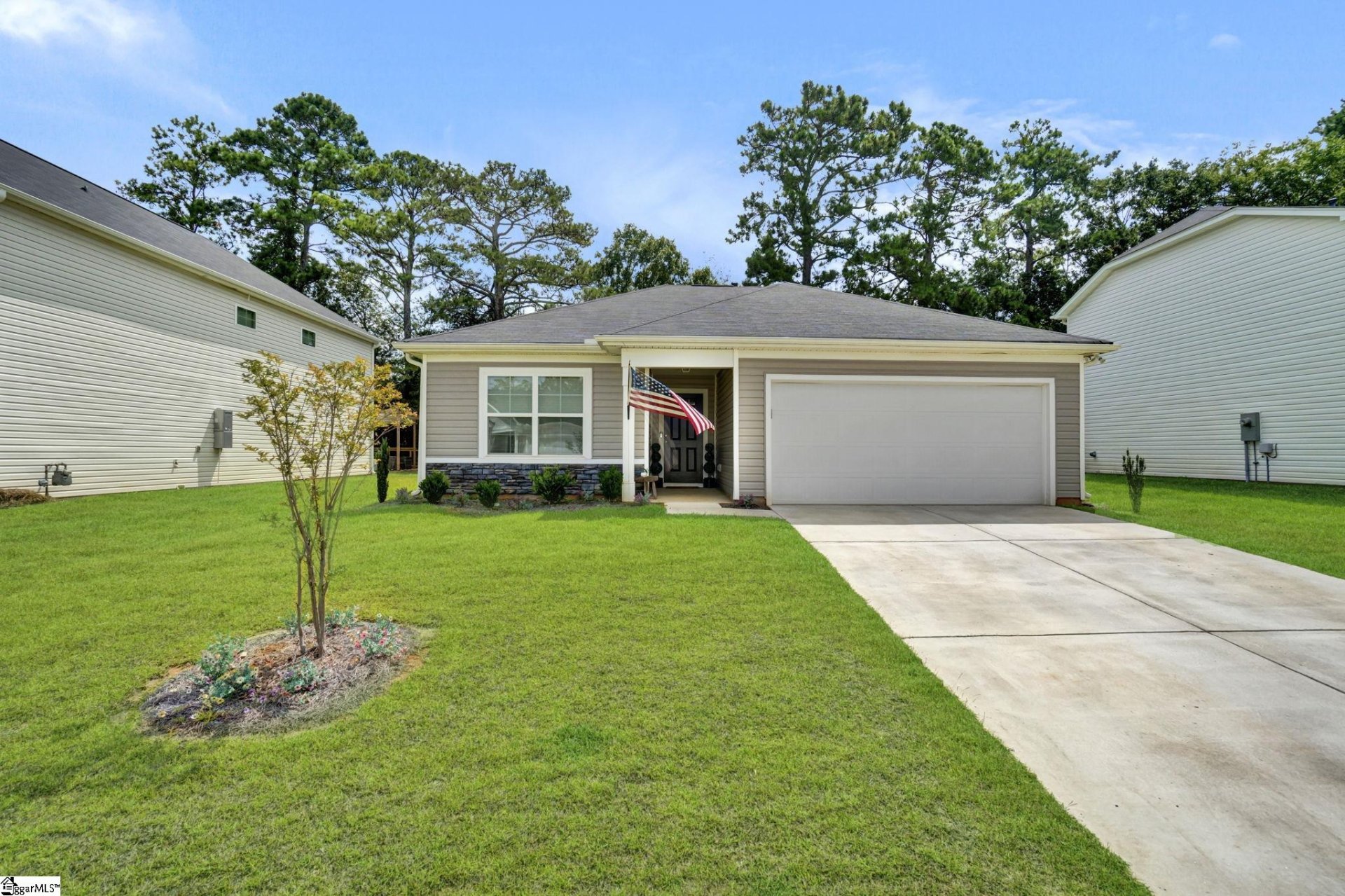 Property image 1 at 109 Myers Lane, Laurens, SC 29360