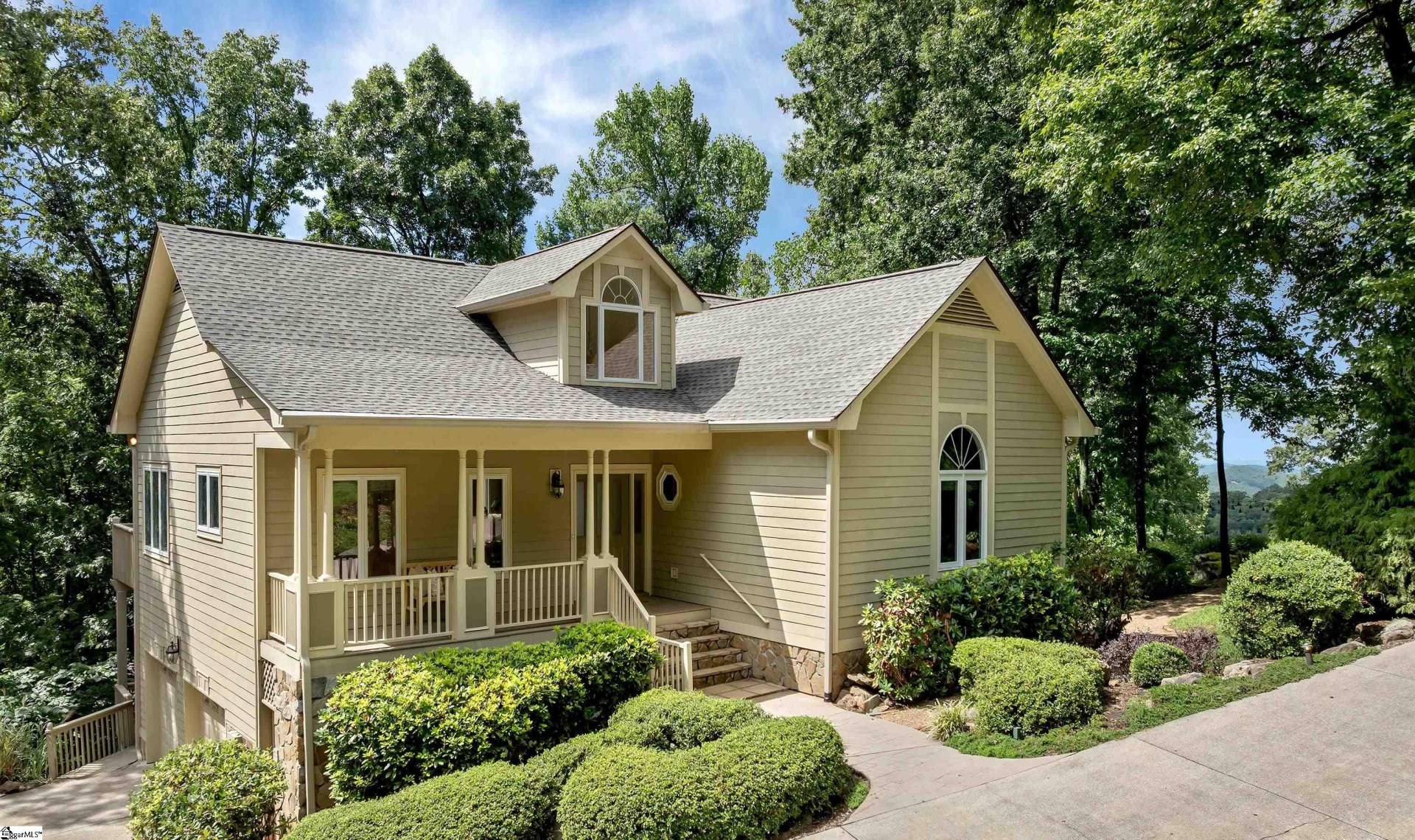 Property at 15 Grosbeak Way, Landrum, SC 29356