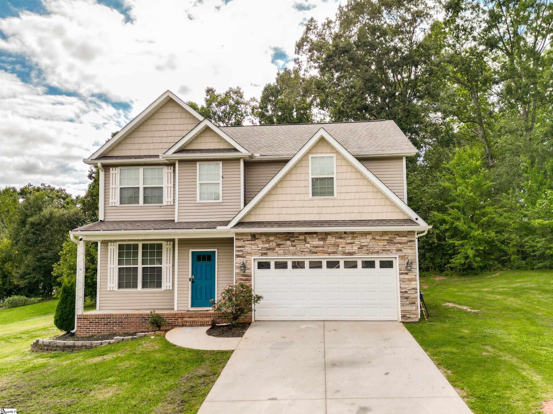 Property at 129 Saddlebrook Avenue, Pickens, SC 29671