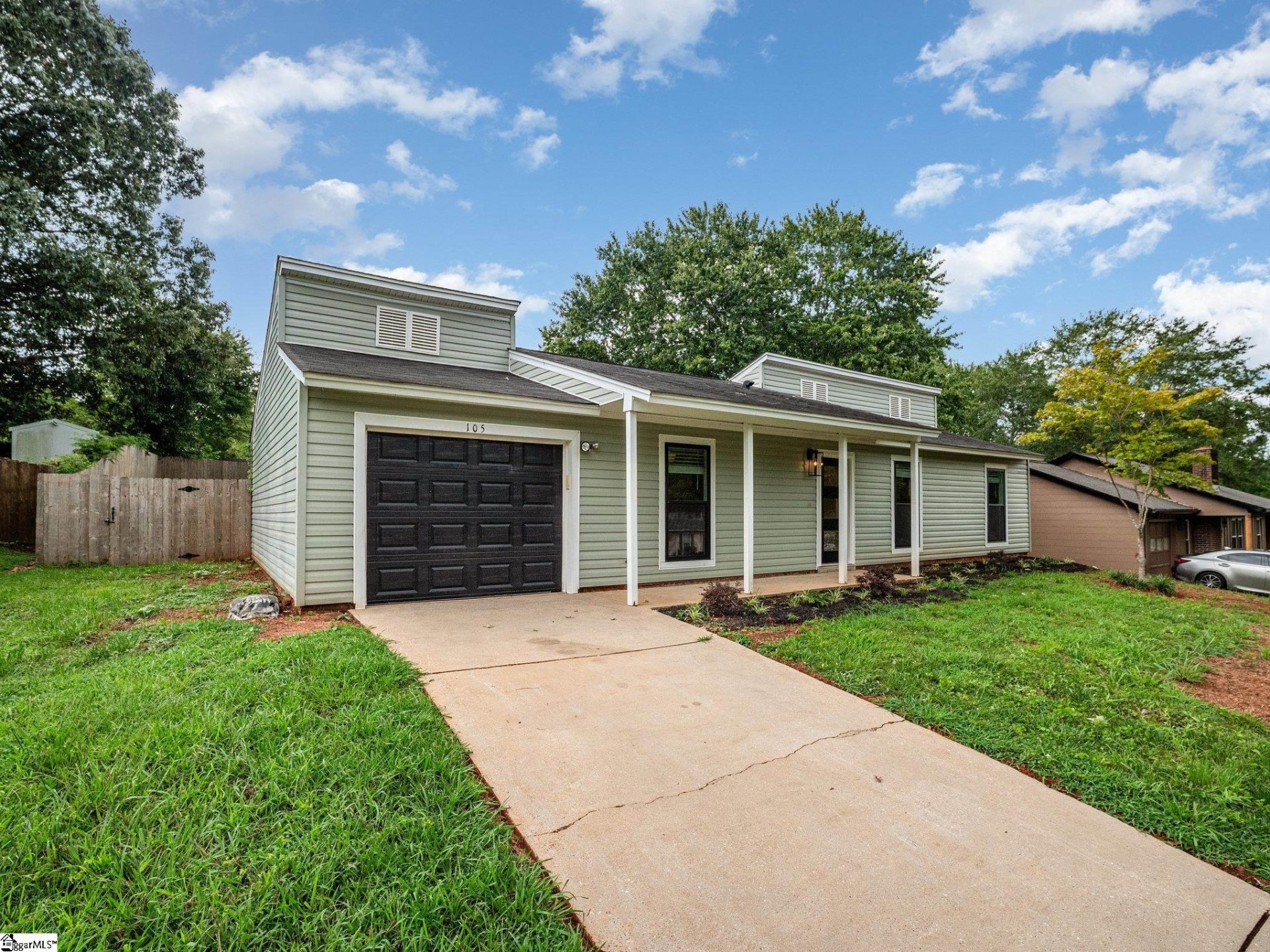 Property image 1 at 105 Gower Road, Spartanburg, SC 29303