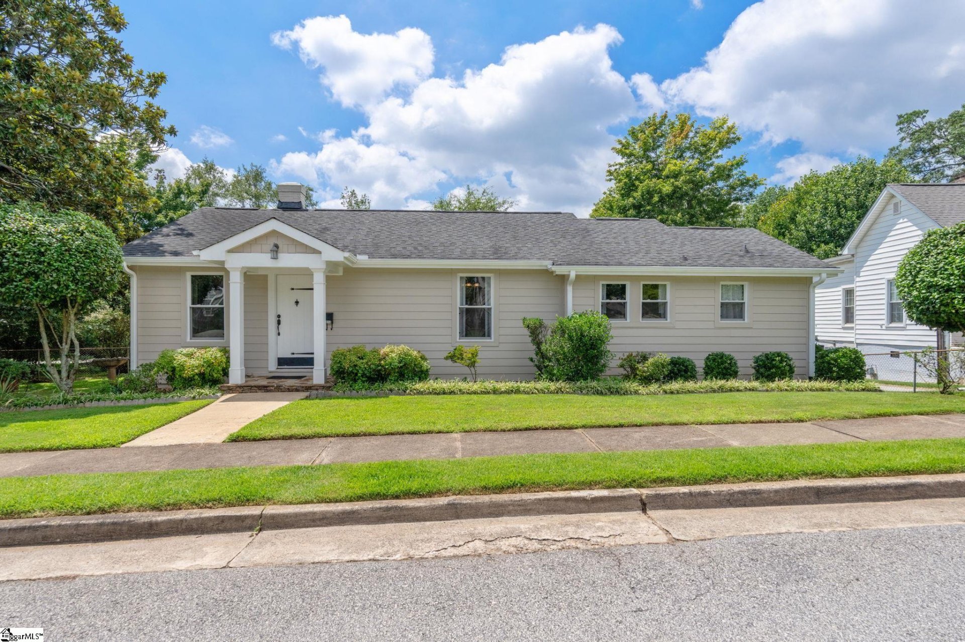 Property image 1 at 318 E Hillcrest Drive, Greenville, SC 29609