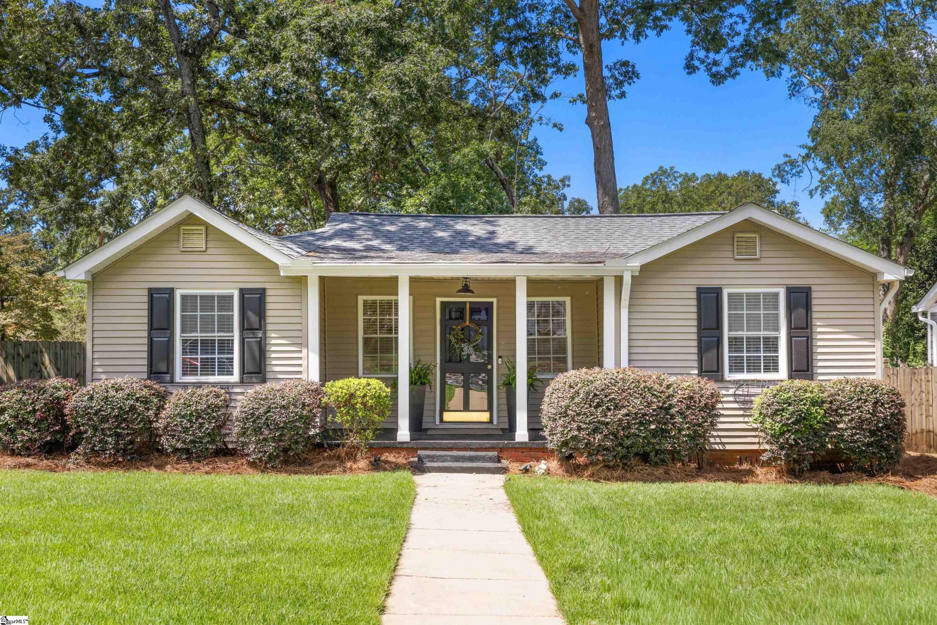 Property image 1 at 20 Claremore Avenue, Greenville, SC 29607