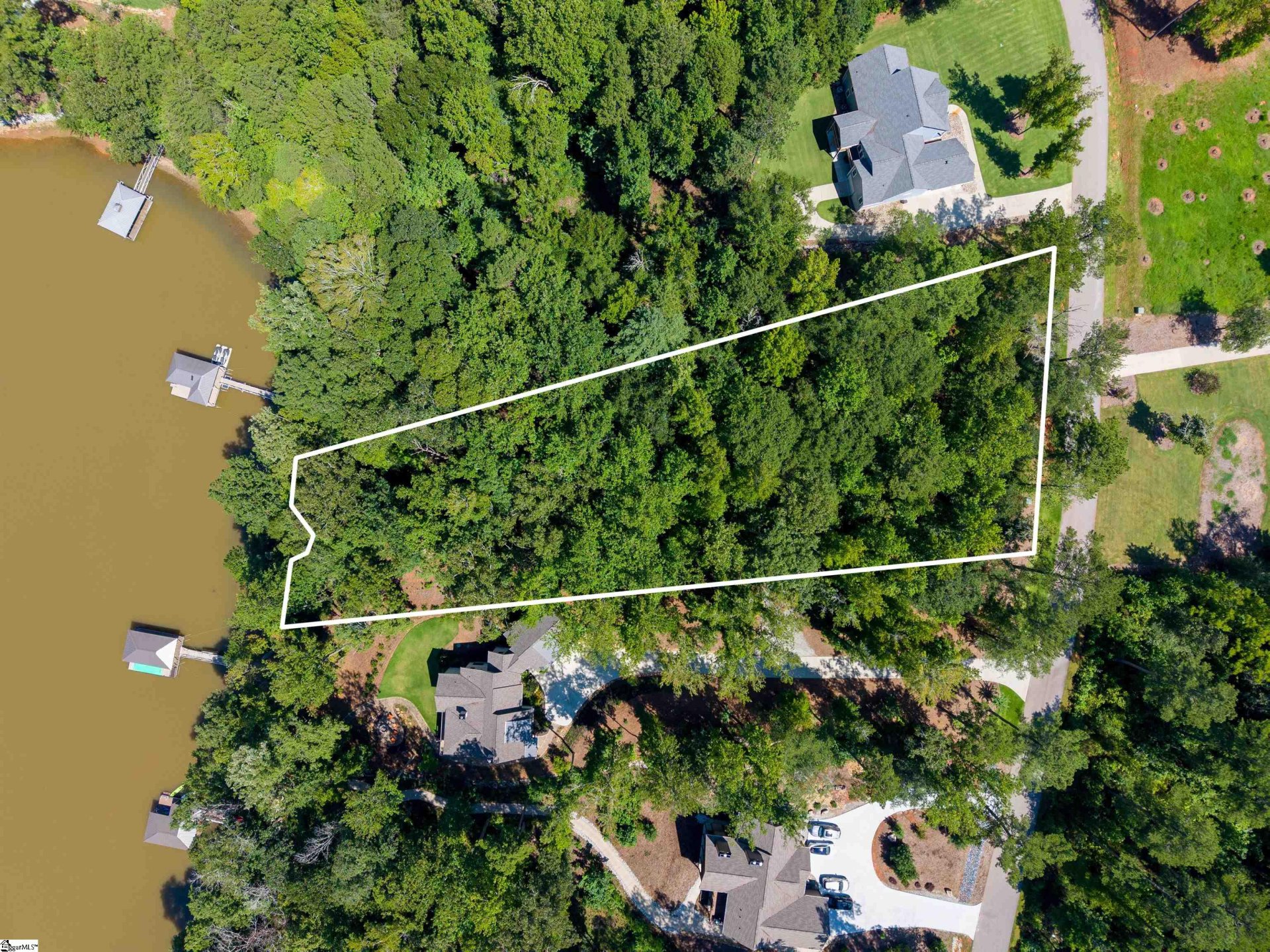 Property at 43 Harbor Point Road, Seneca, SC 29672