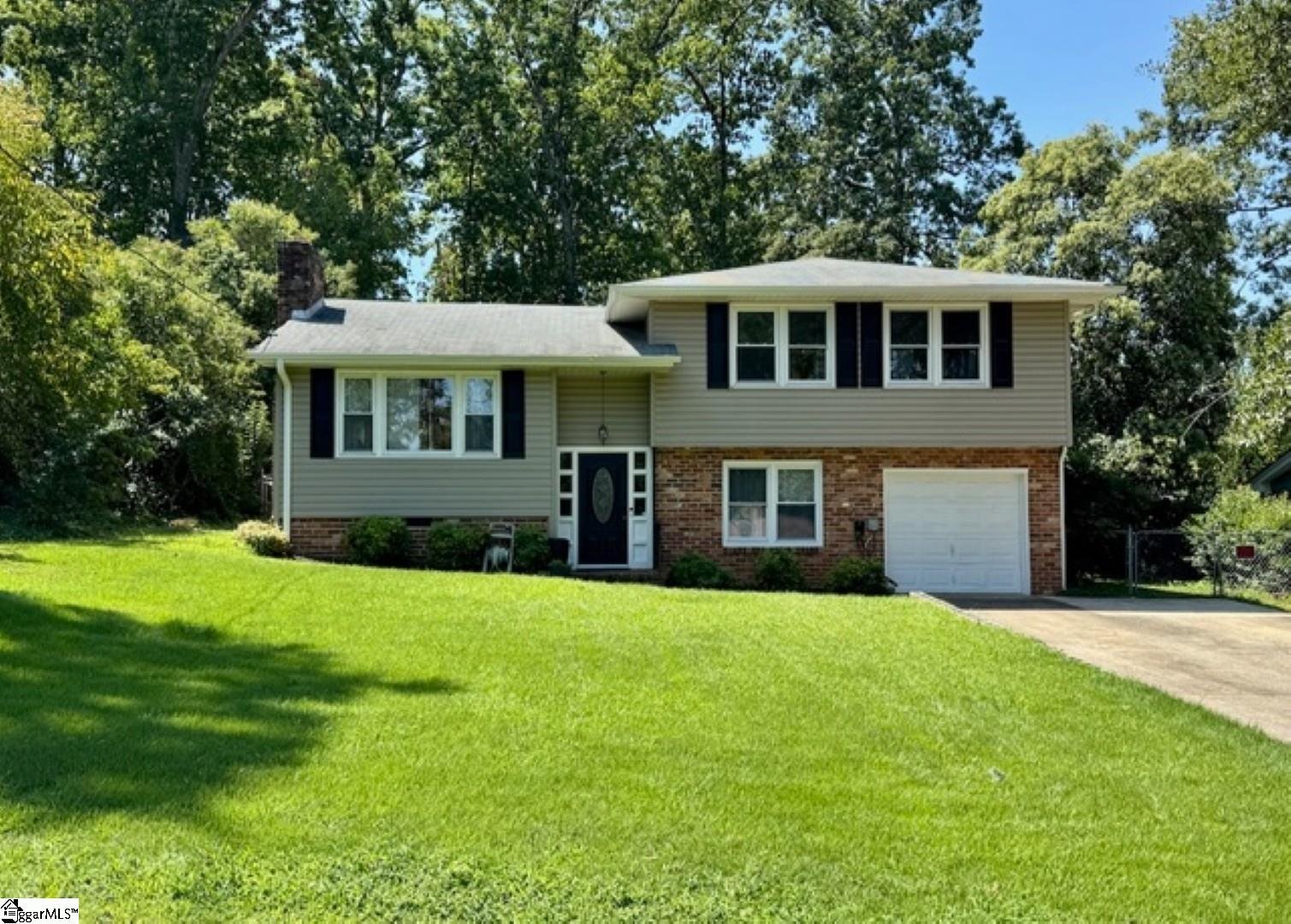 Property at 108 Marlboro Drive, Greenville, SC 29605