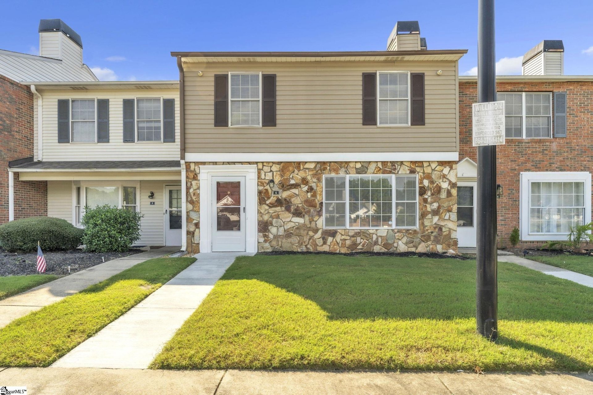 Property image 1 at 6 Birchview Street, Taylors, SC 29687