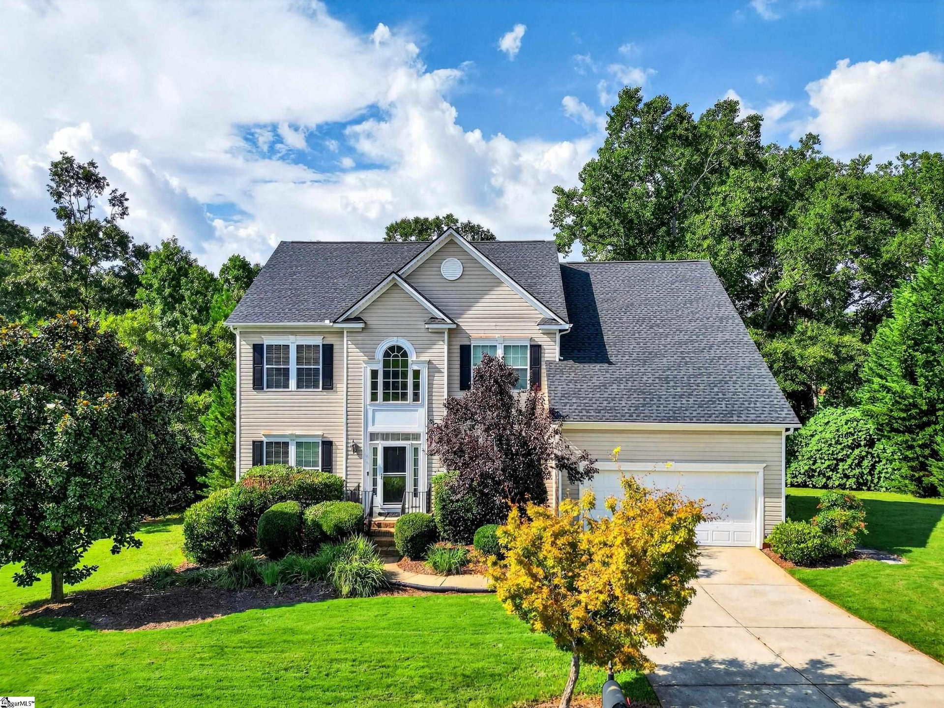 Property at 109 Hydrangea Way, Simpsonville, SC 29681