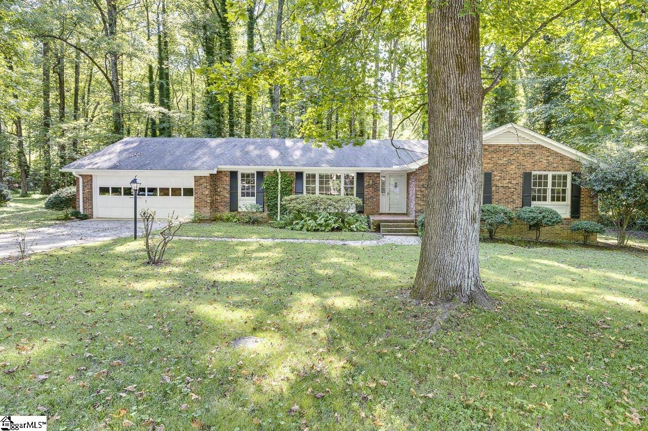 Property image 1 at 100 Holly Road, Taylors, SC 29687