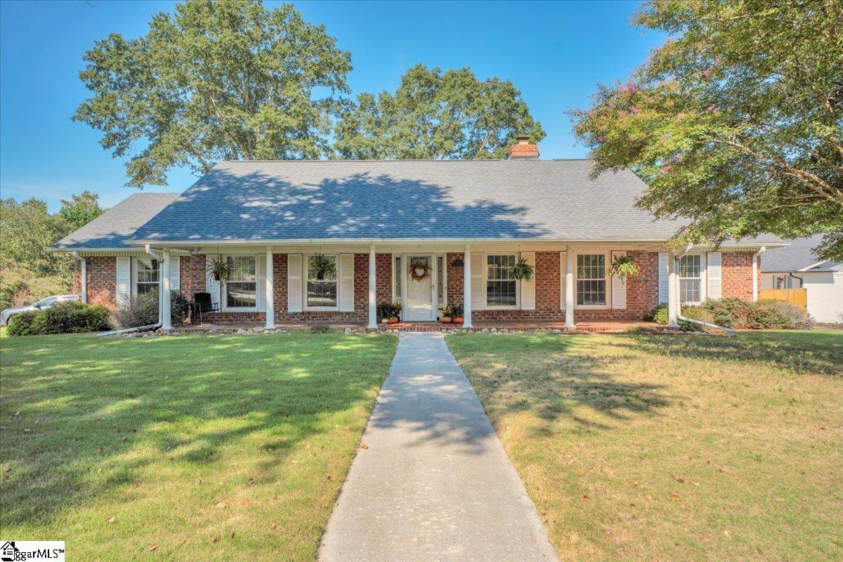 Property at 1 Vaille Drive, Taylors, SC 29687