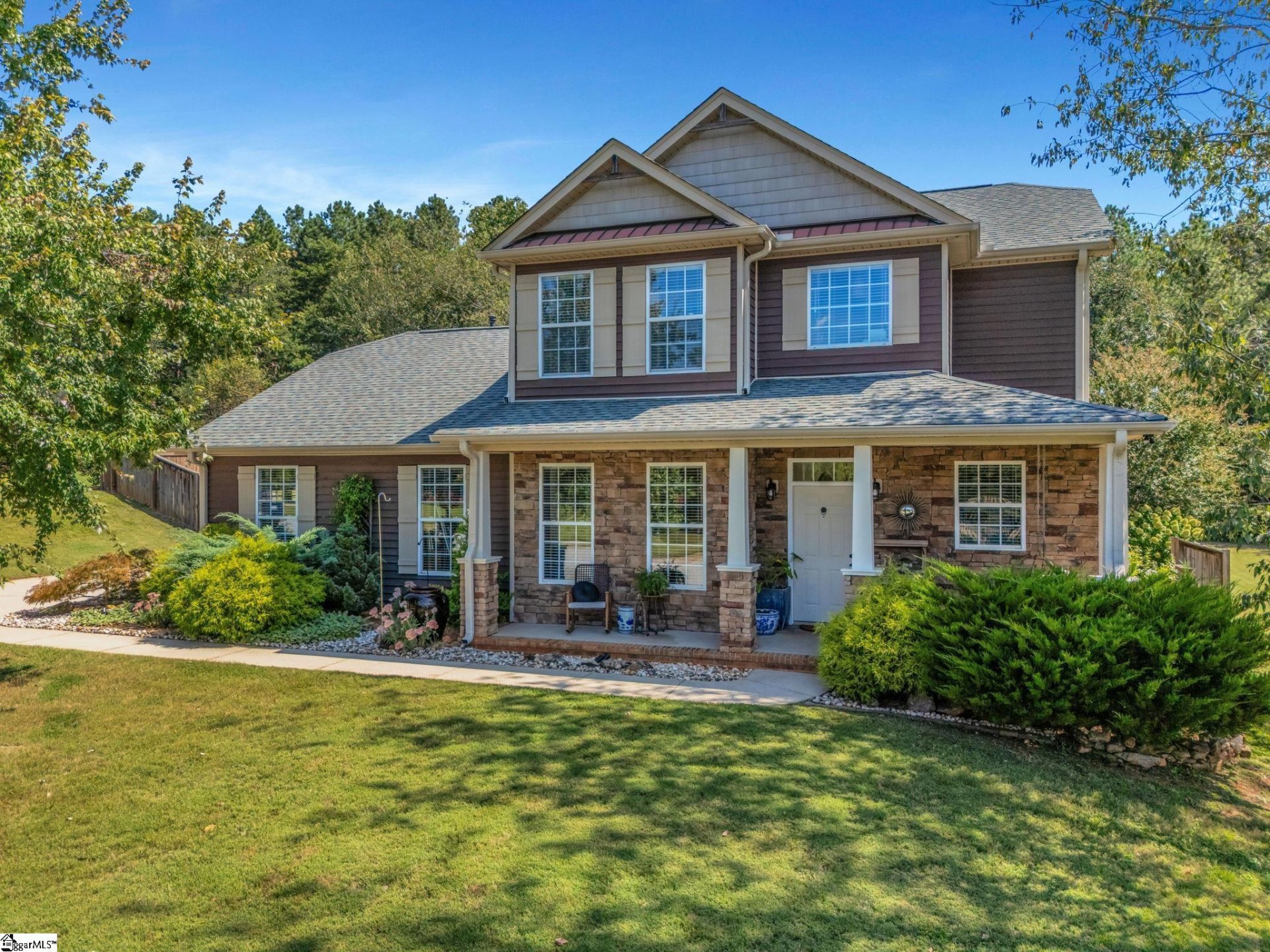 Property at 40 Stoneledges Lane, Taylors, SC 29687