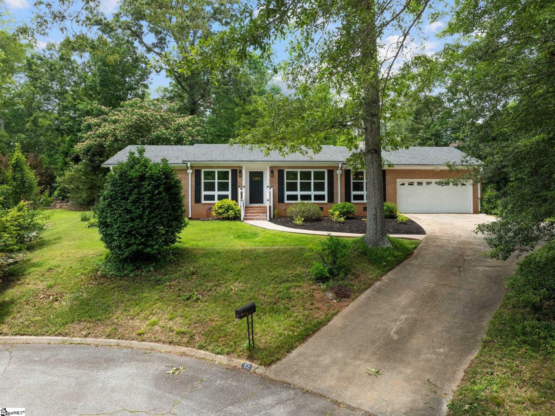 Property at 12 Burlwood Court, Taylors, SC 29687