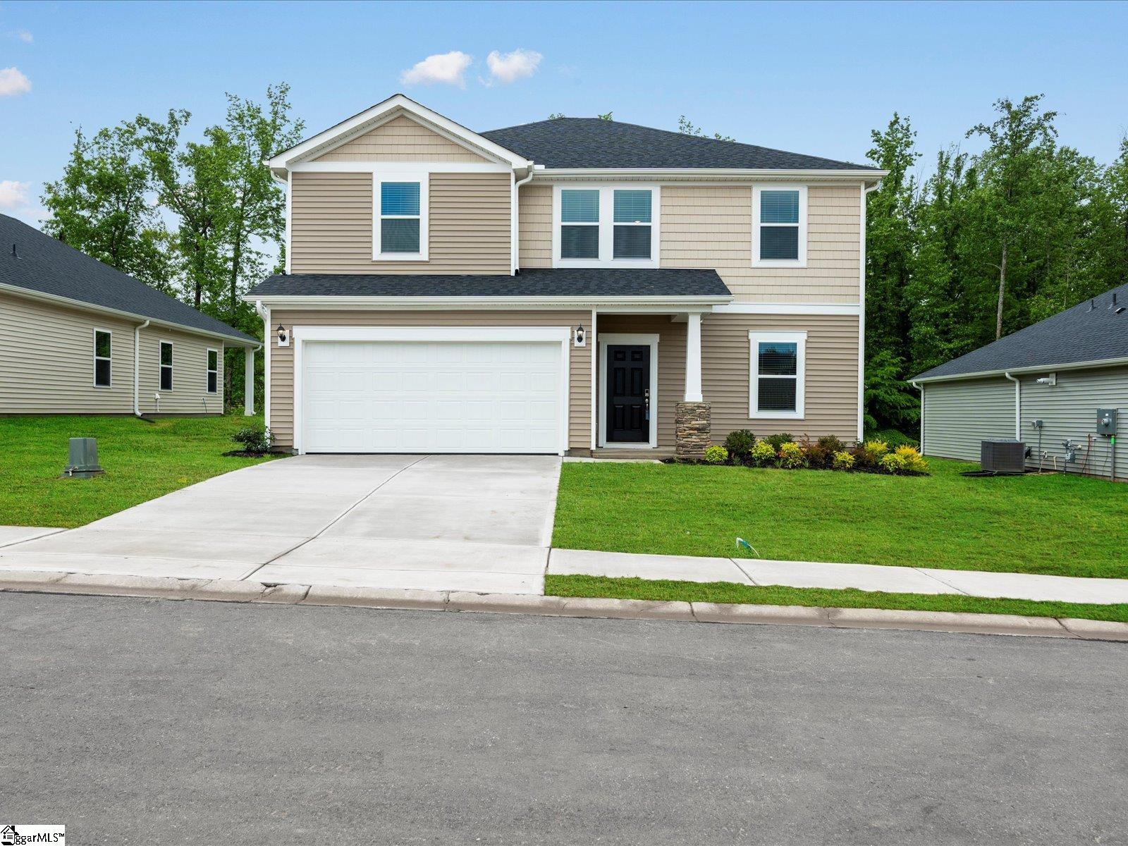 Property at 215 Merriweather Way, Spartanburg, SC 29306