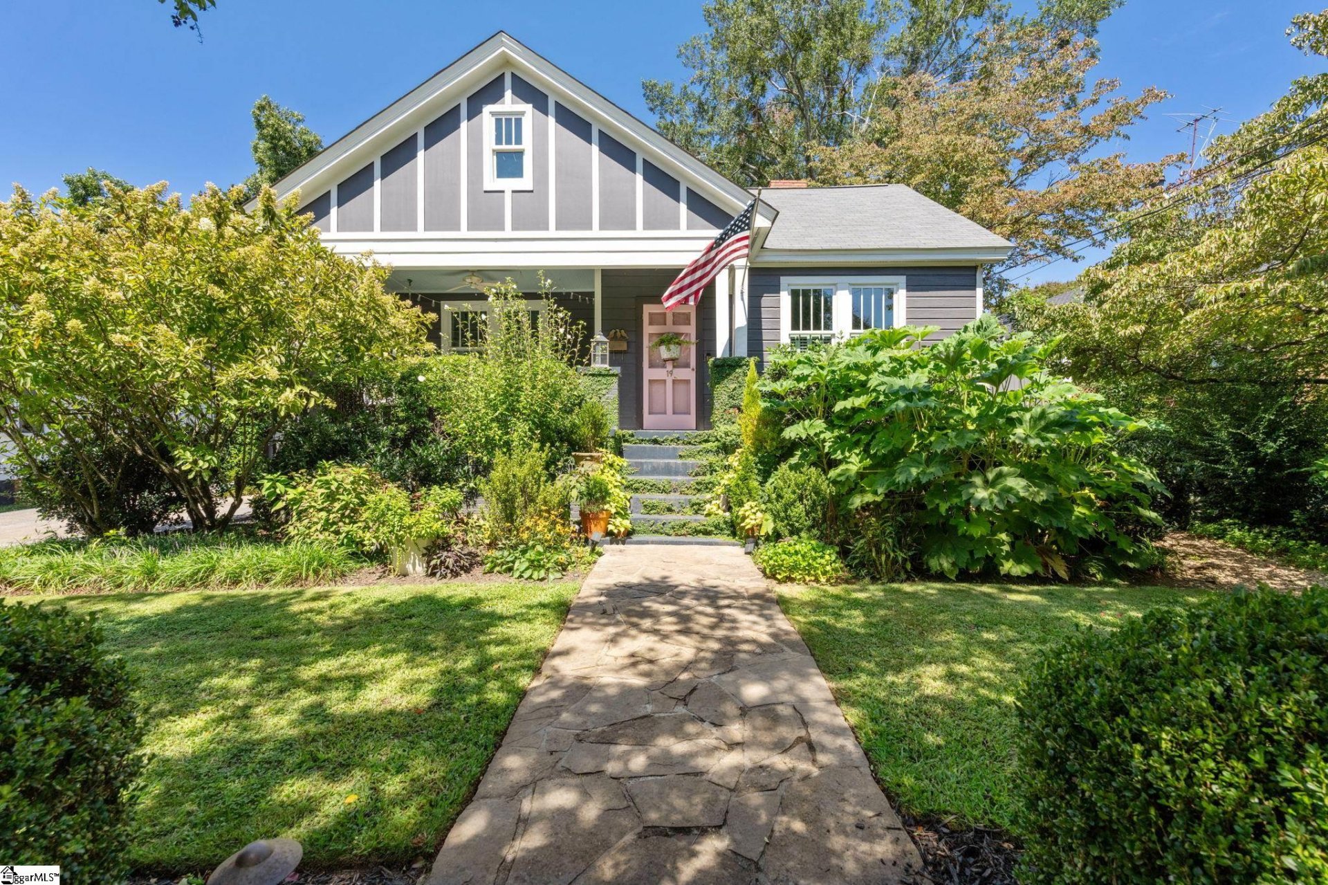 Property image 1 at 19 E Augusta Place, Greenville, SC 29605