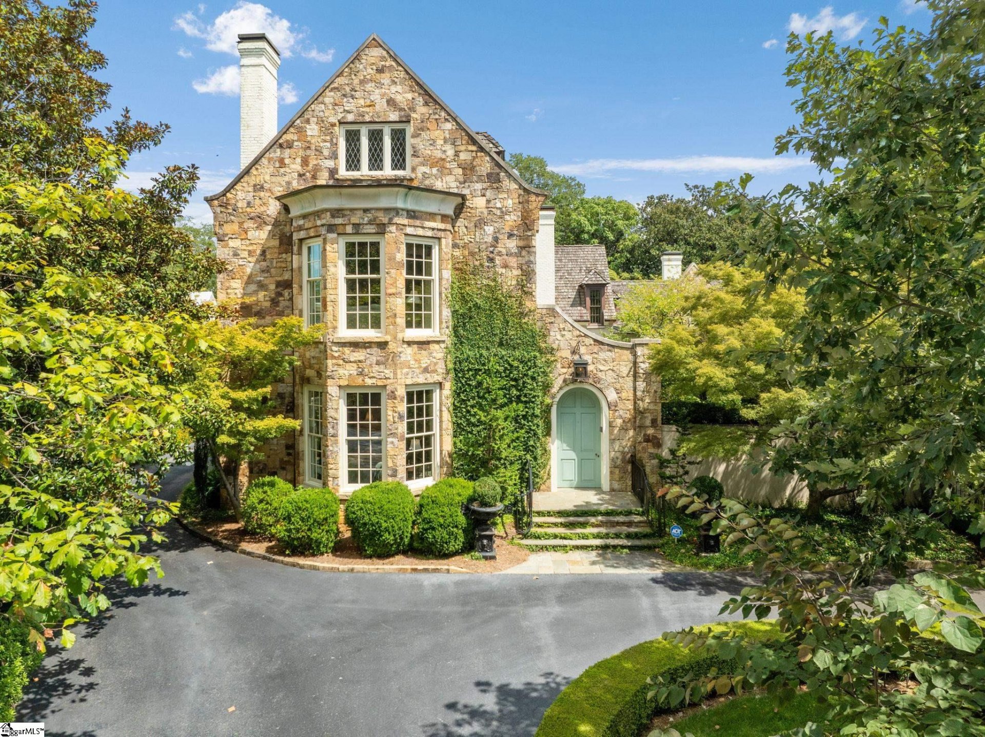 Property image 1 at 415 Belmont Avenue, Greenville, SC 29601