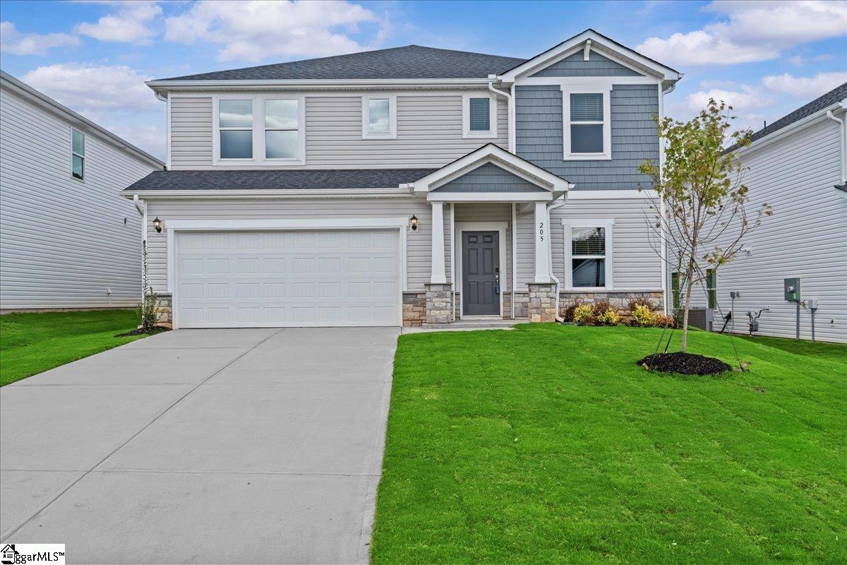 Property at 205 Tantalus Street, Gray Court, SC 29645