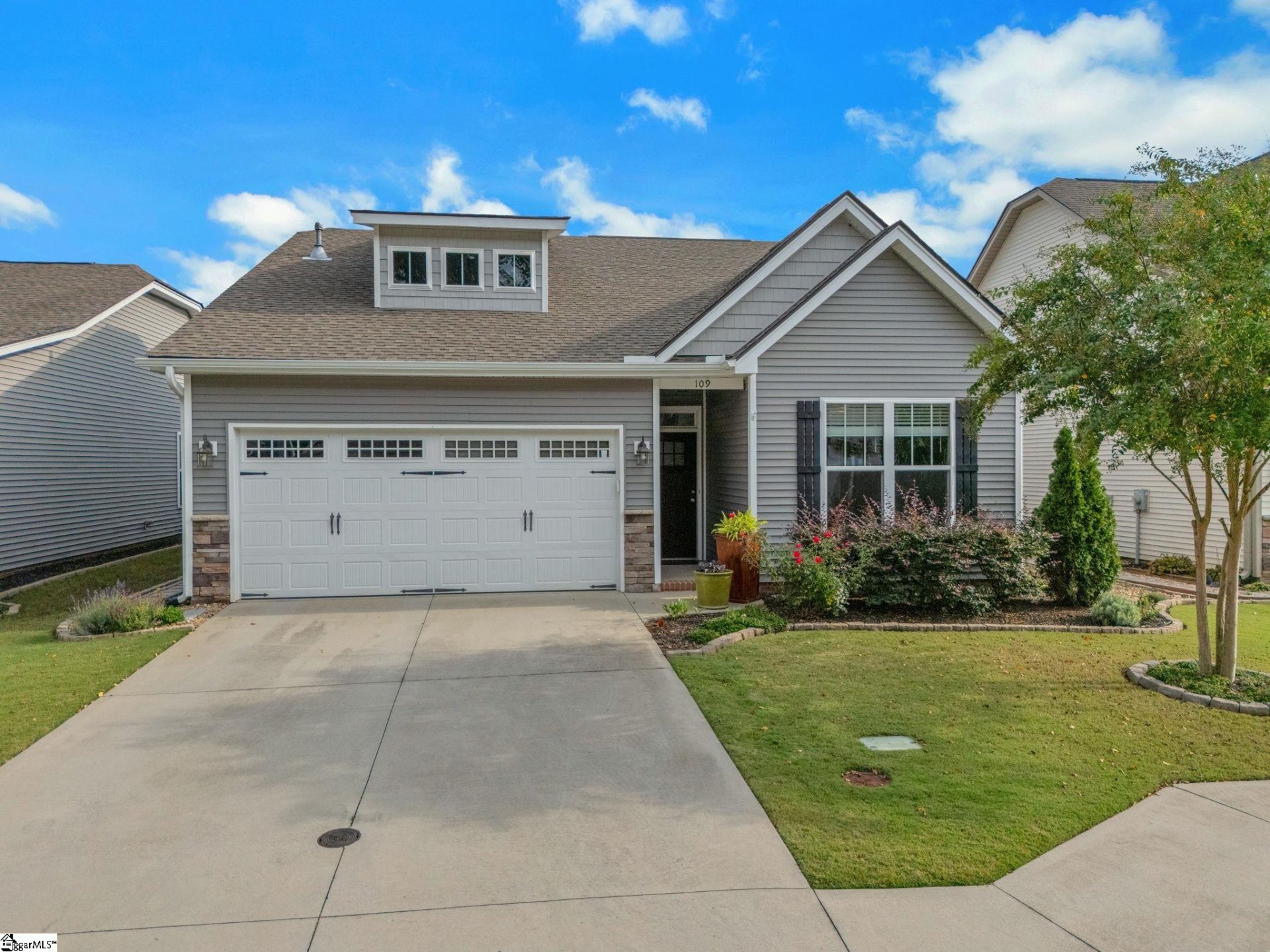 Property image 1 at 109 Creekland Way, Taylors, SC 29687