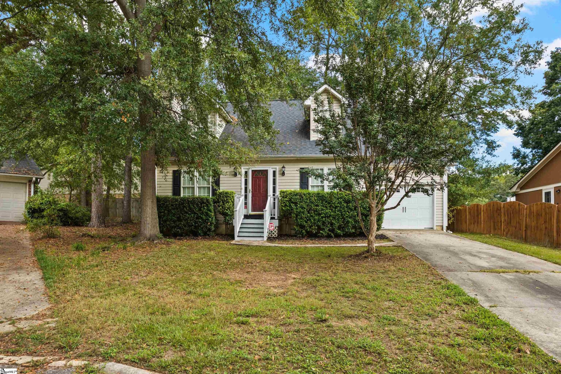 Property image 1 at 6 Bellamy Court, Taylors, SC 29687
