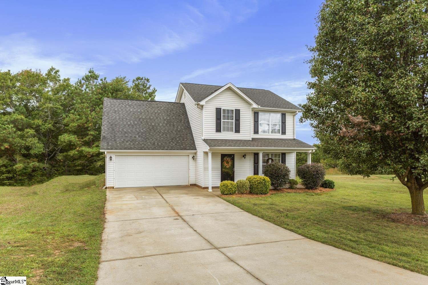 Property at 102 Lochenshire Place, Belton, SC 29627