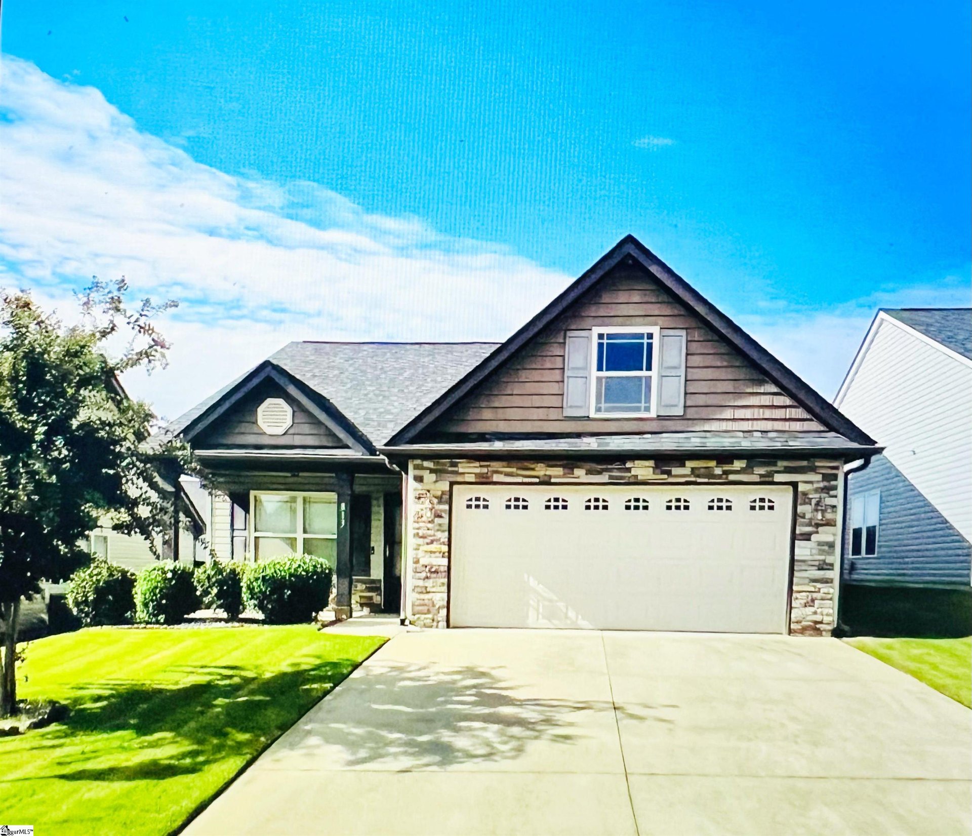 Property at 813 Alley Ridge Drive, Inman, SC 29349