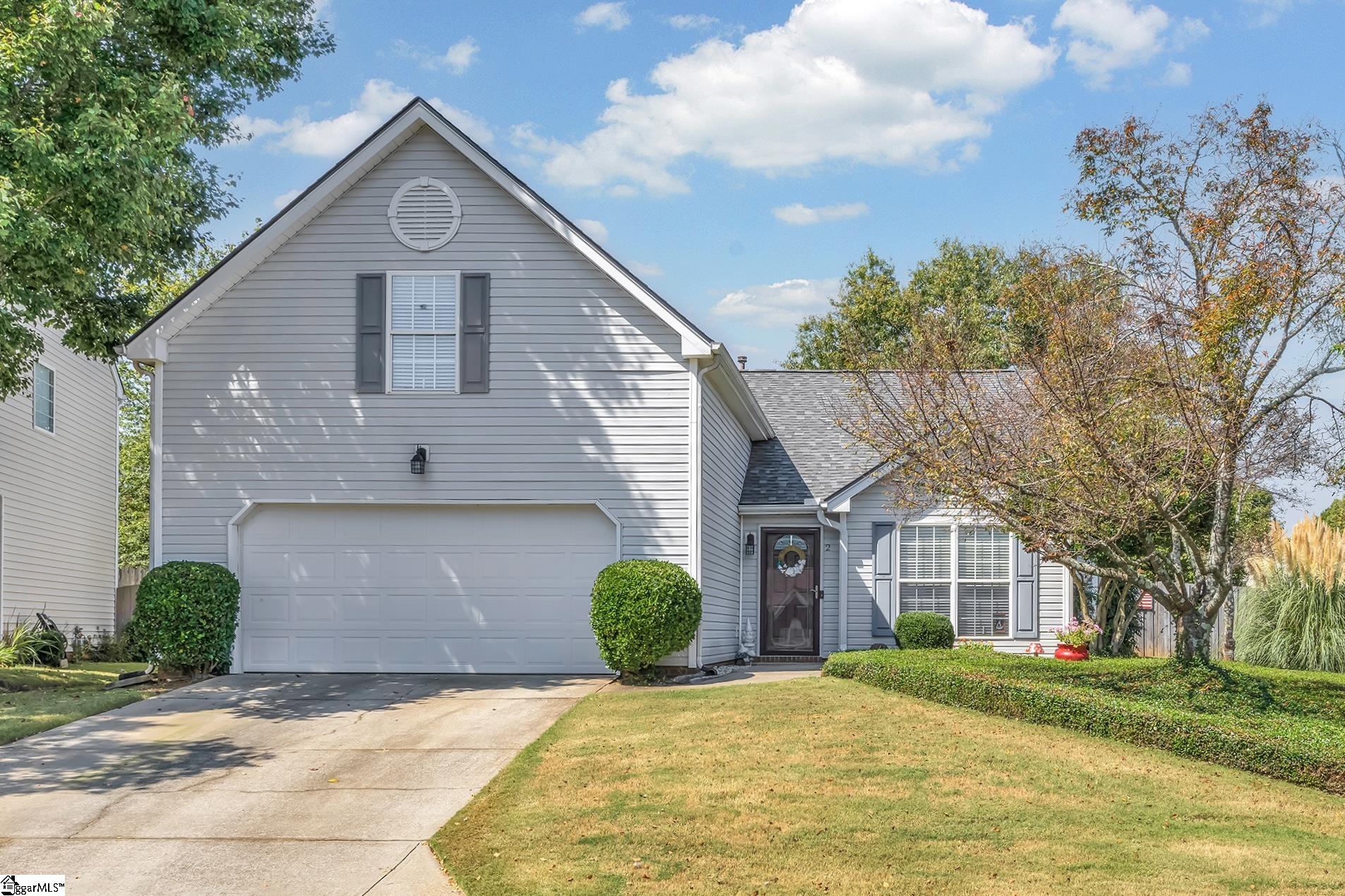 Property at 2 Crossview Drive, Simpsonville, SC 29680