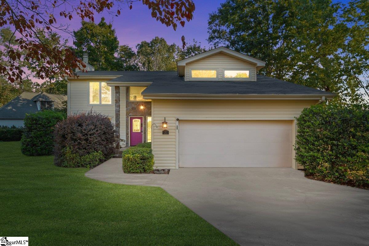 Property at 101 Pebble Stone Lane, Taylors, SC 29687