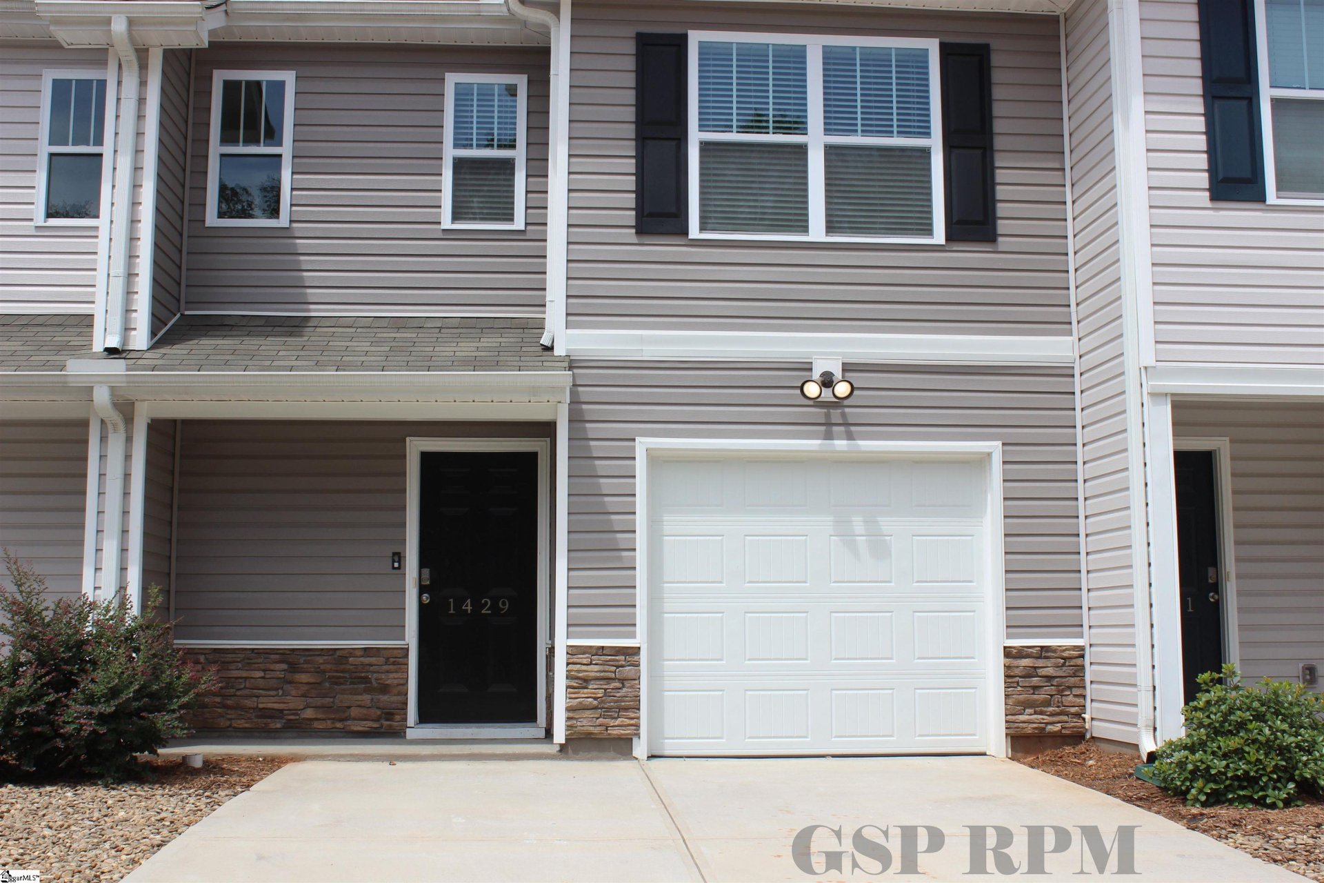 Property at 1429 N Cardiff Trail, Spartanburg, SC 29301-6704