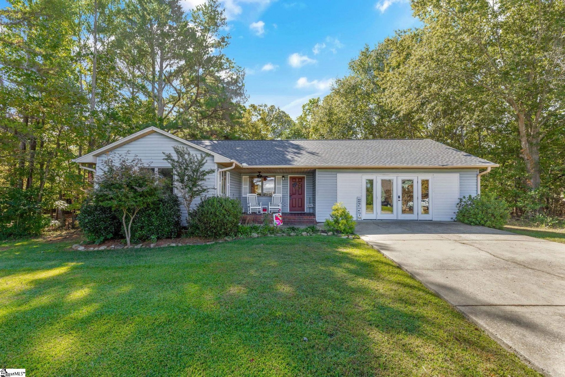 Property at 104 Fairway Lane, Westminster, SC 29693