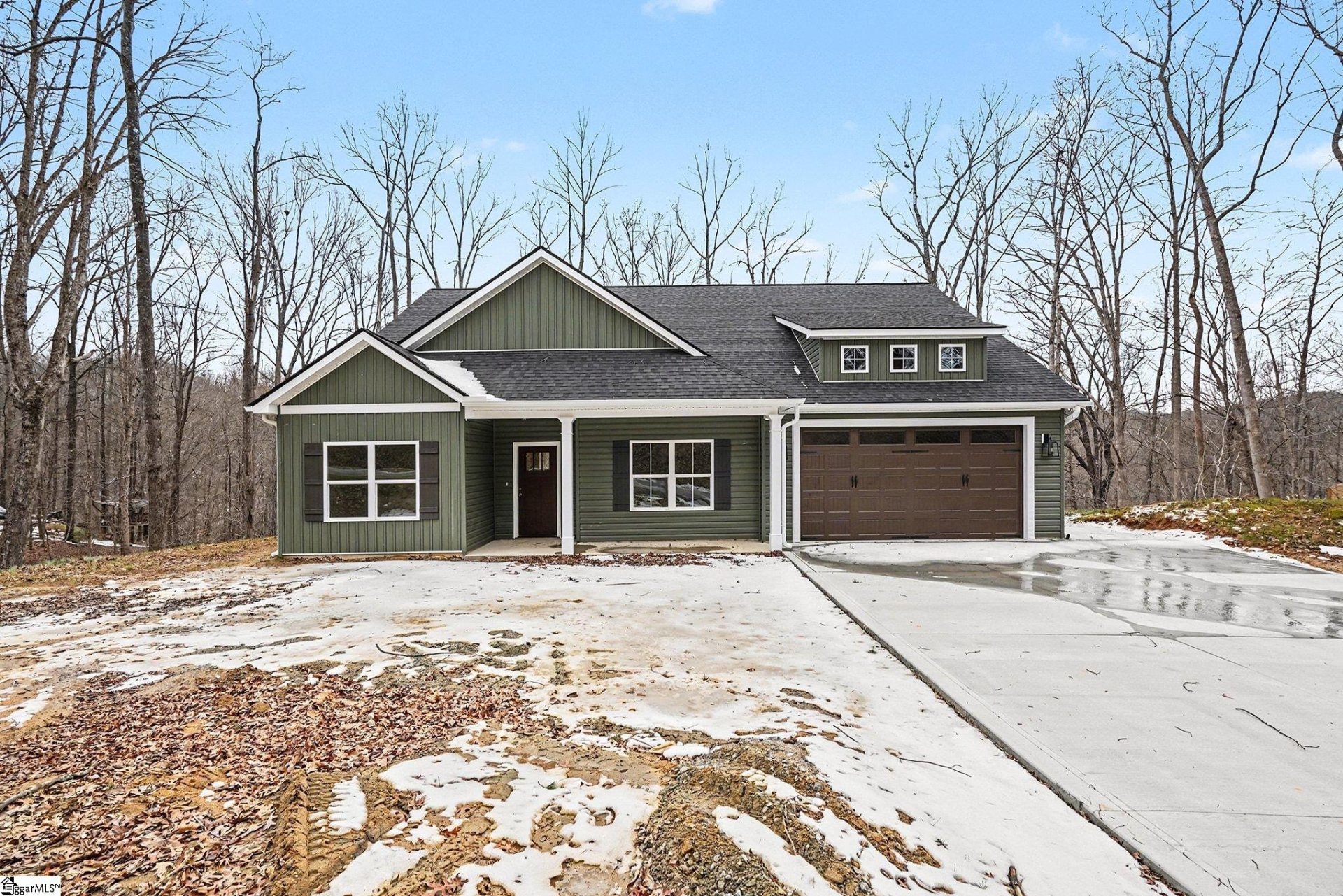 Look Up Forest, Travelers Rest community