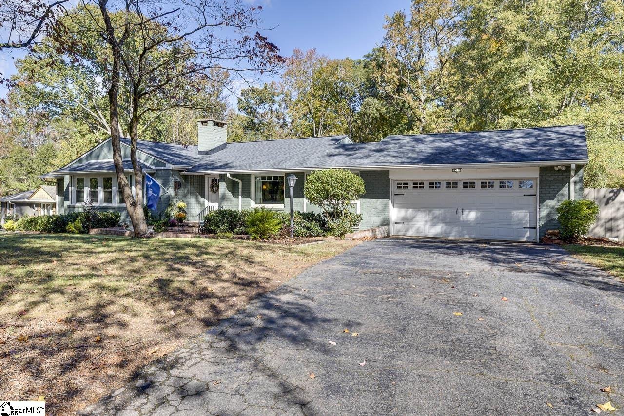 217 Lake Fairfield Drive