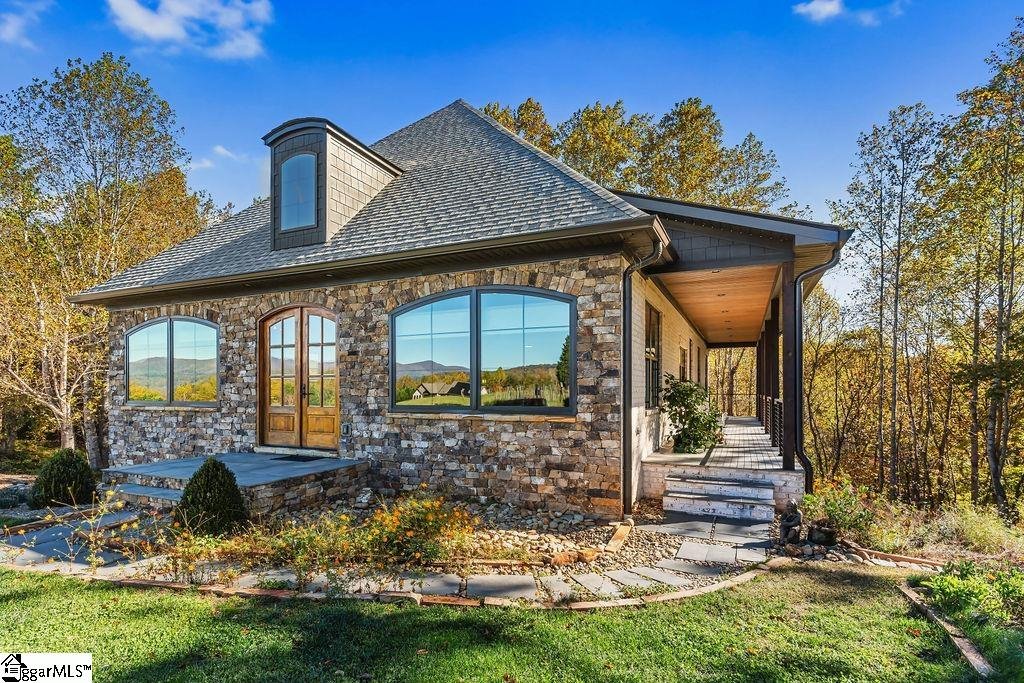 Property at 101 Cabernet Way, Travelers Rest, SC 29690-7724