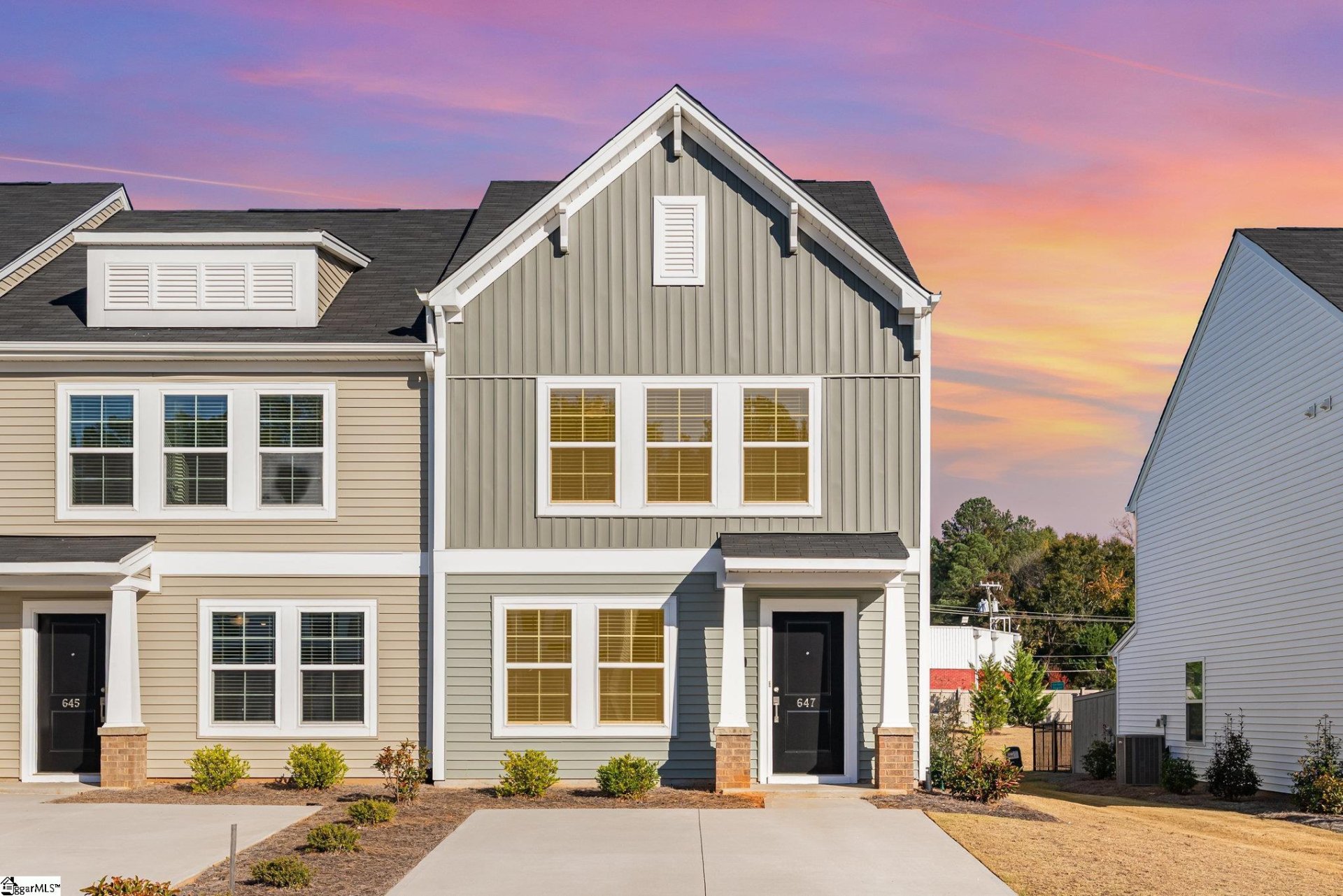 East Main Meadows, Spartanburg community