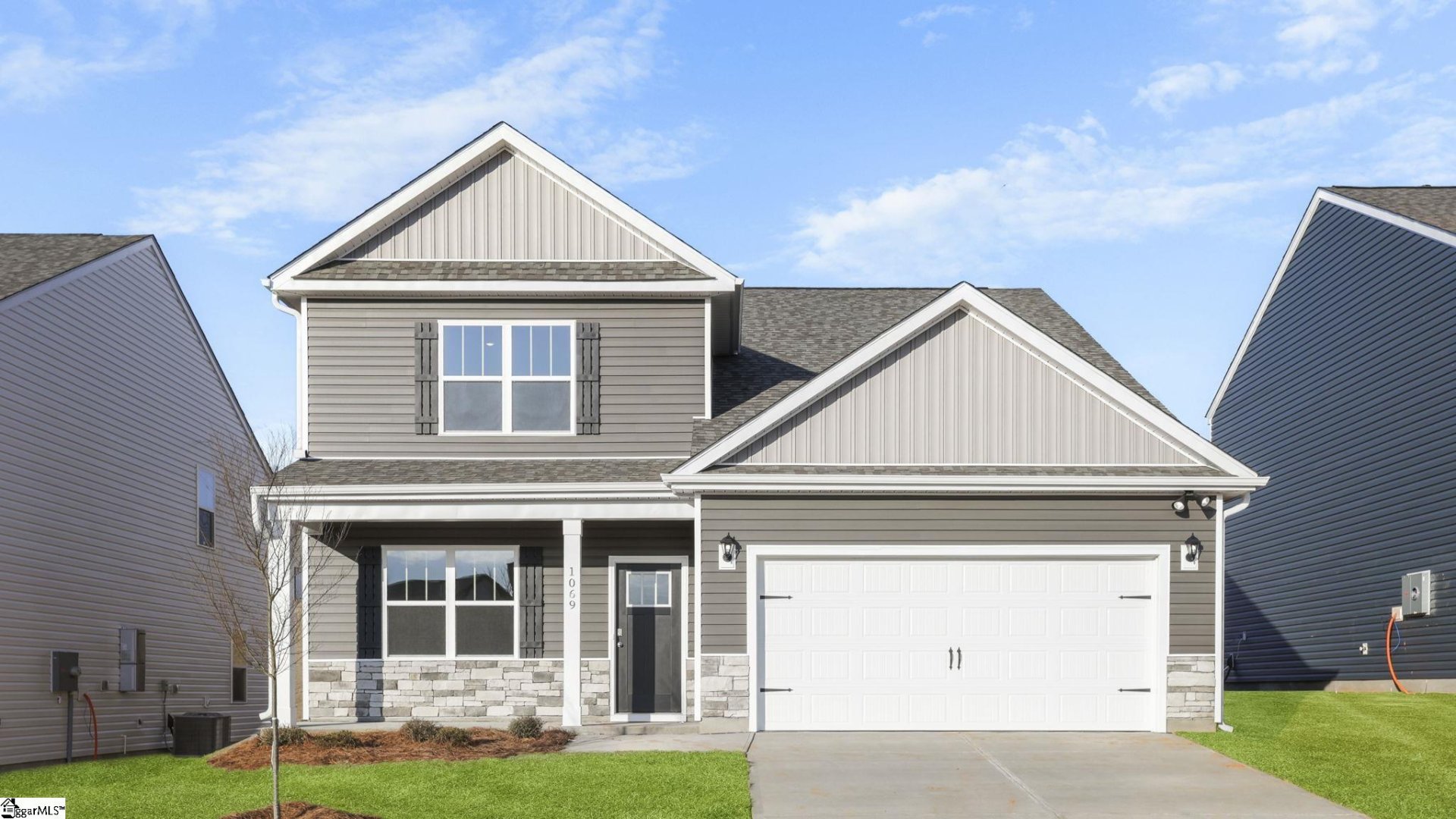 Hunters Ridge, Woodruff community