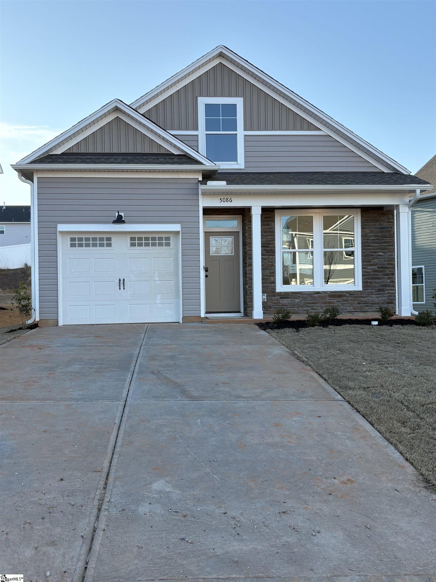 5086 Sunnycreek Drive