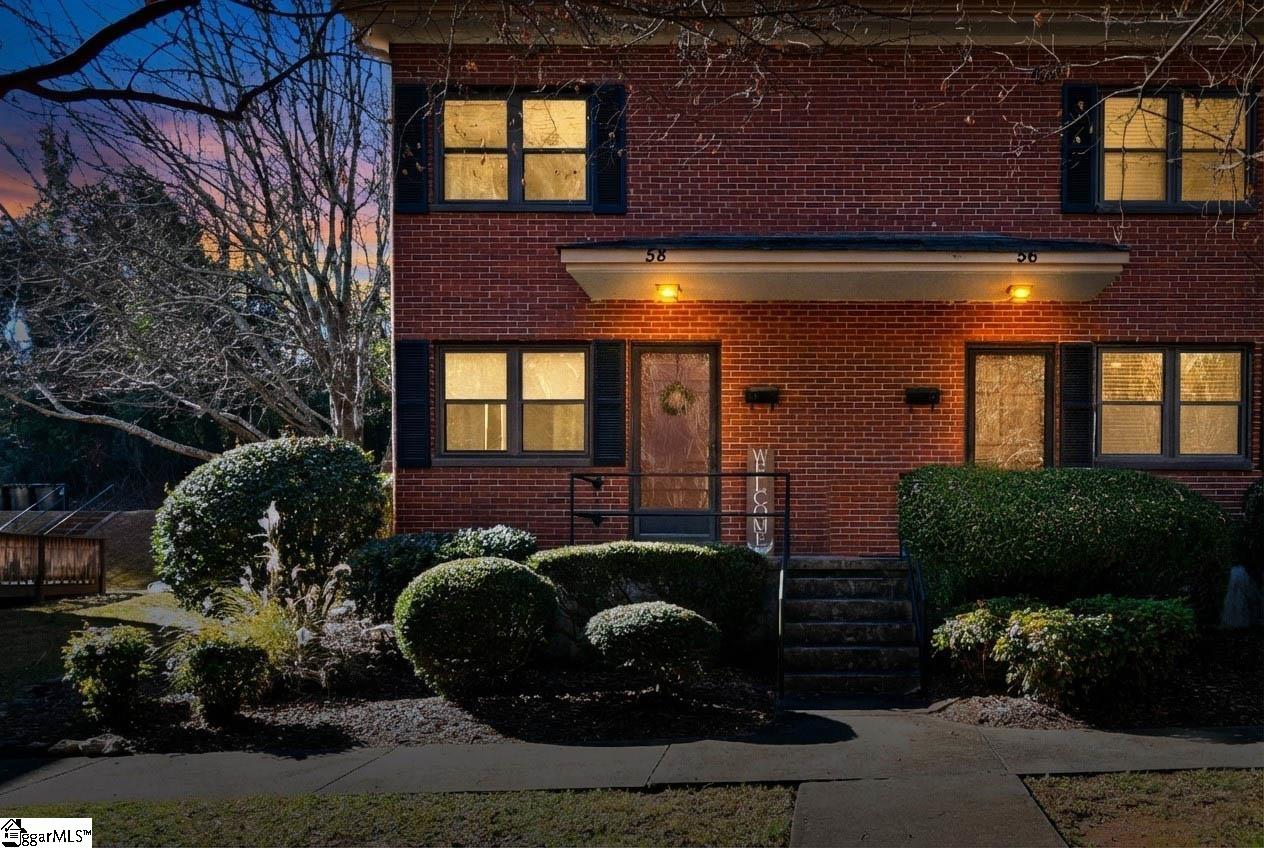 Faris Ridge, Greenville community