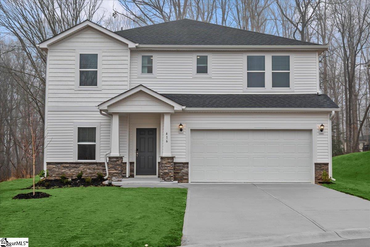 Maxwell Commons, Easley community