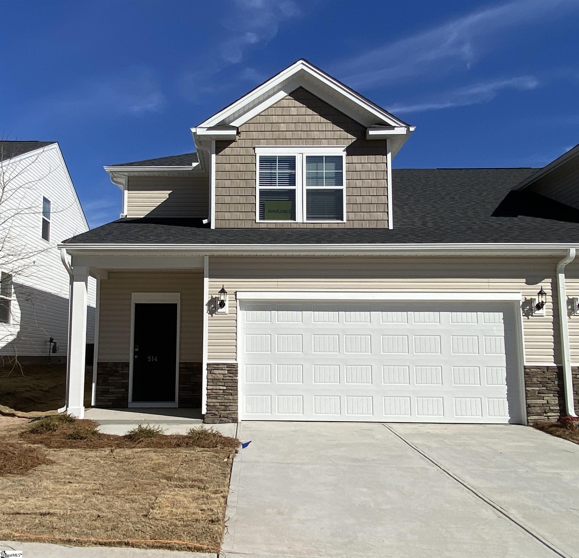 Parkland Villas, Greenville community